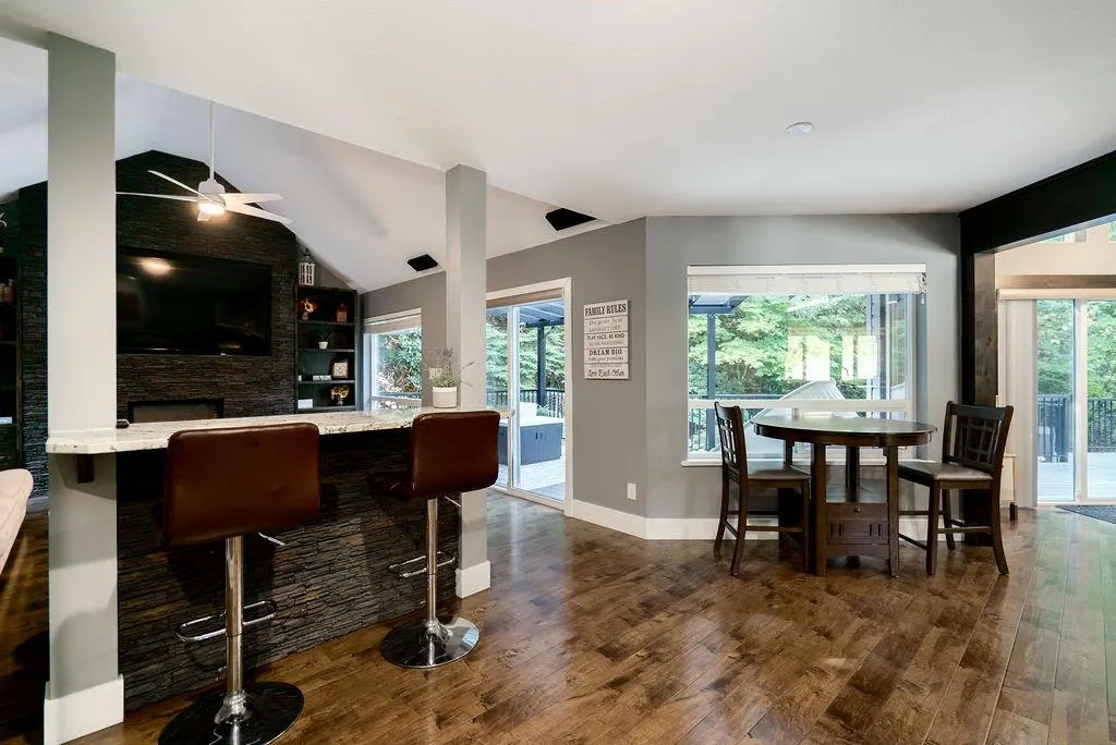 30210 Keystone Avenue