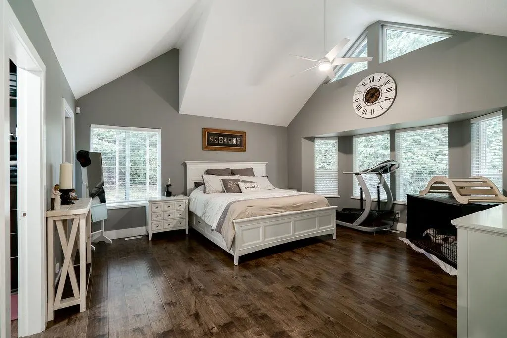 30210 Keystone Avenue