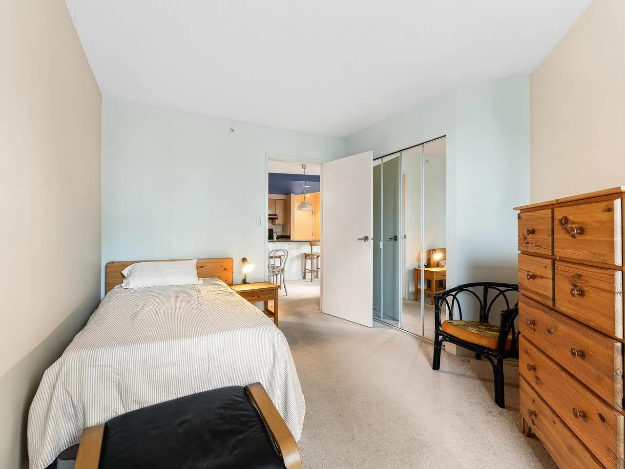 501 1009 Expo Boulevard