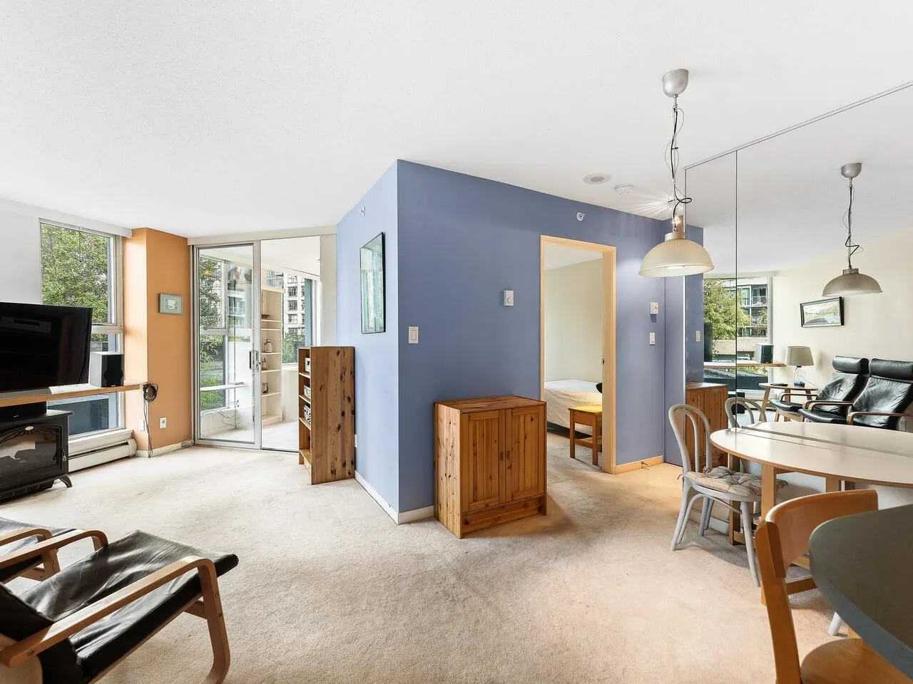 501 1009 Expo Boulevard