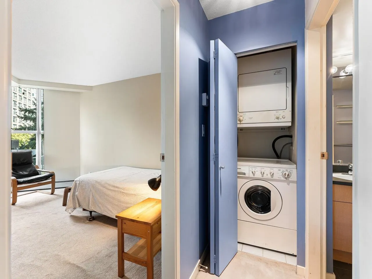 501 1009 Expo Boulevard