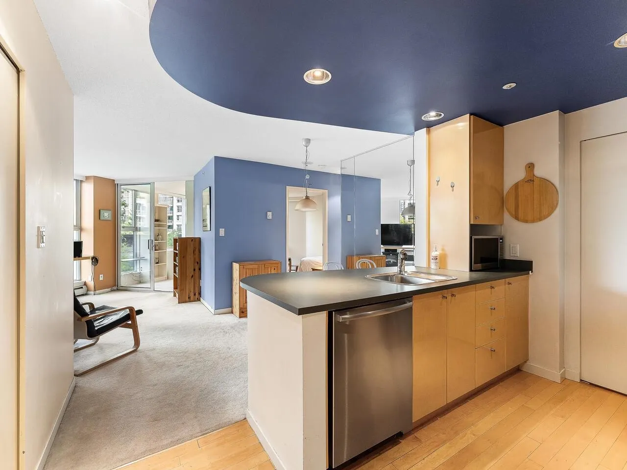 501 1009 Expo Boulevard