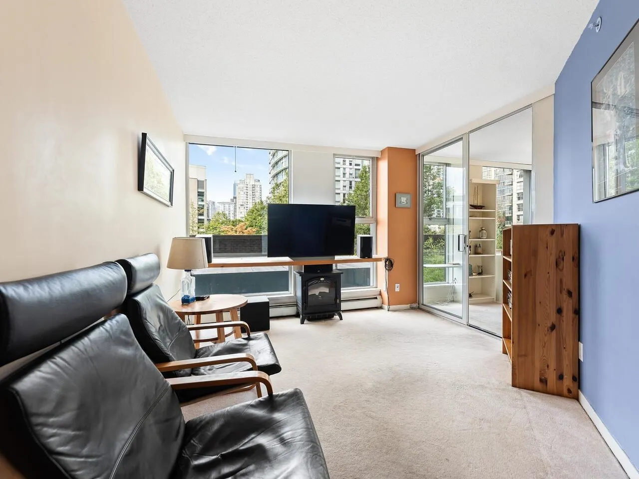 501 1009 Expo Boulevard