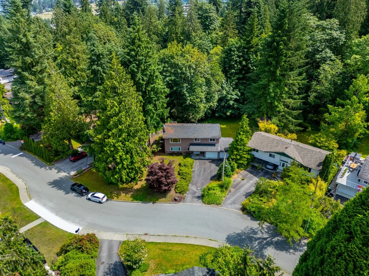 2283 Park Crescent