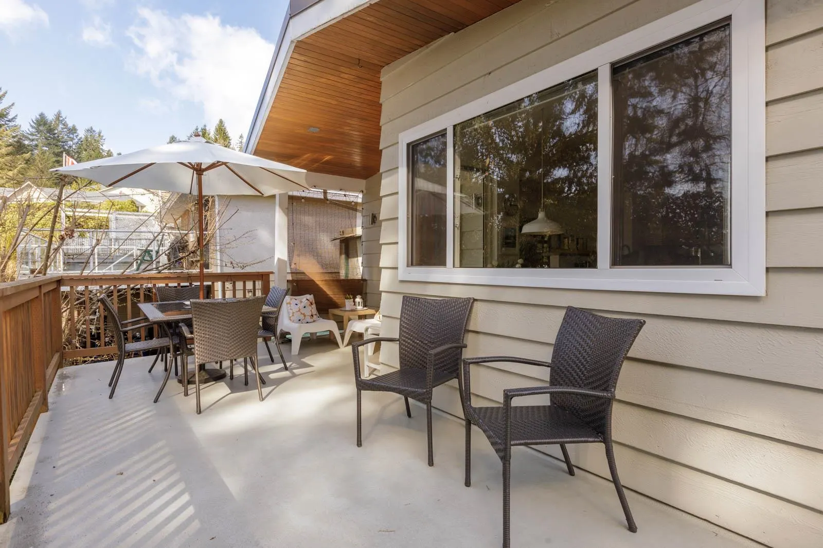 1133 Doran Road