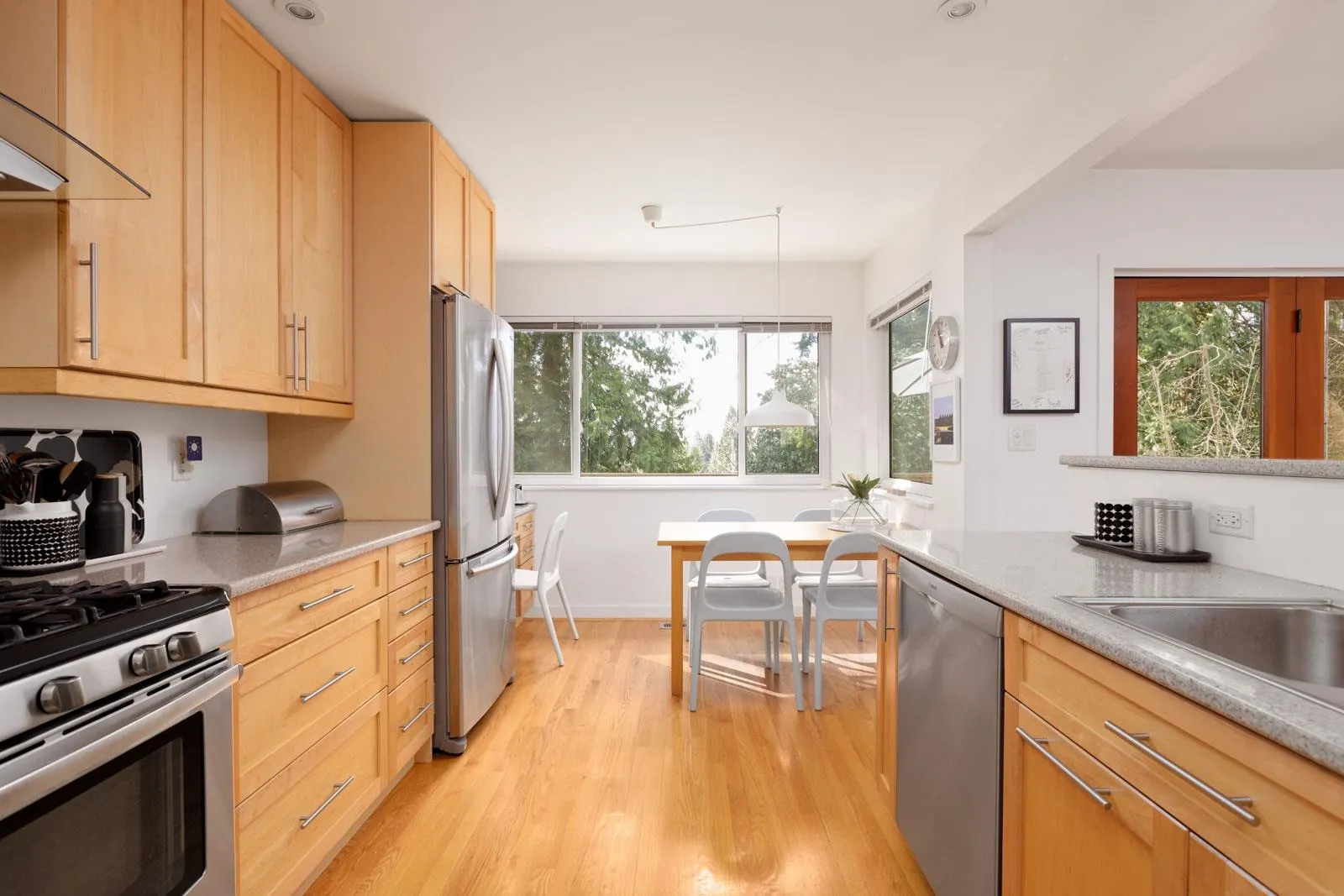 1133 Doran Road