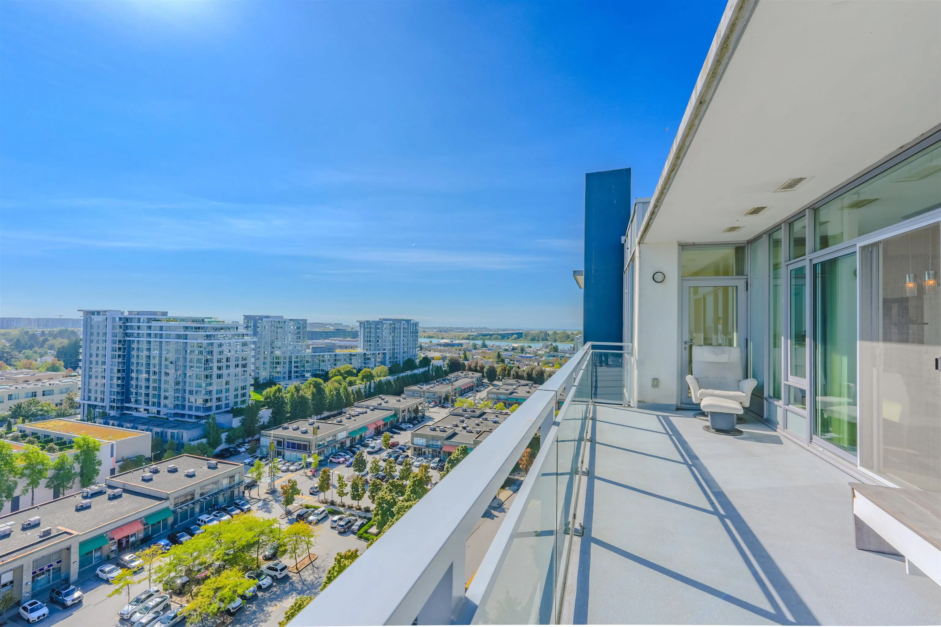 PH 1705 8677 Capstan Way