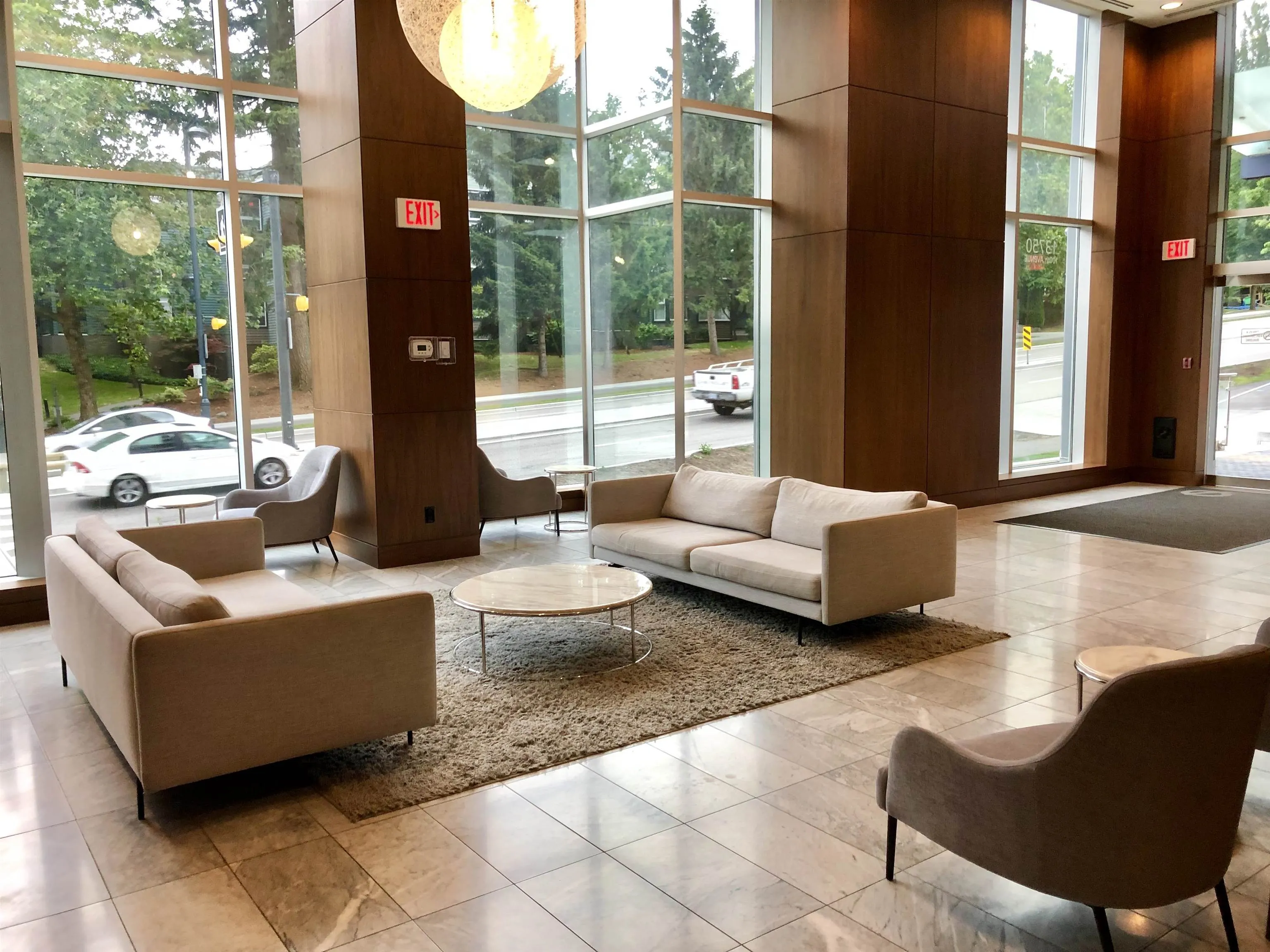 4110 13750 100 Avenue