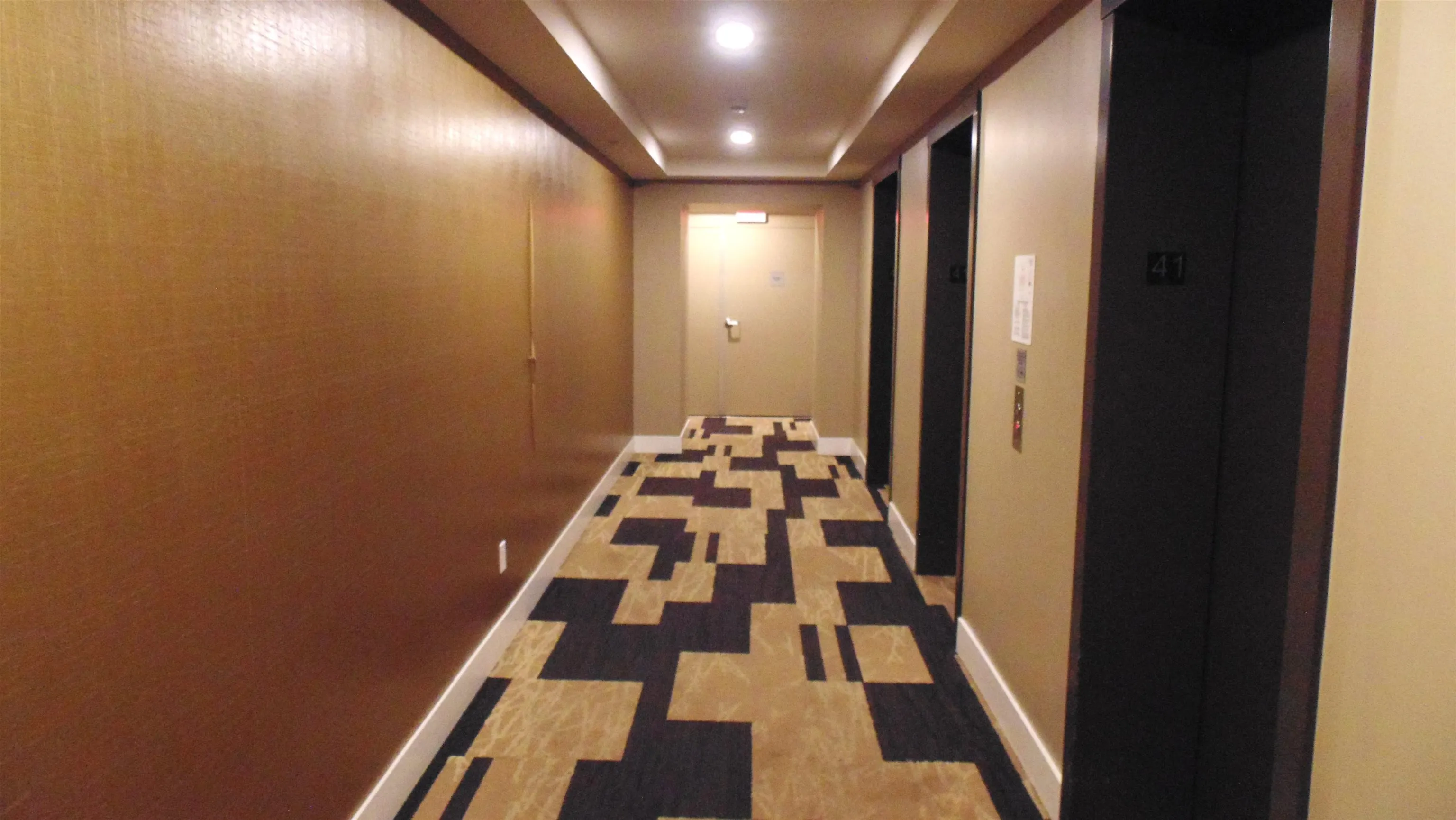 4110 13750 100 Avenue
