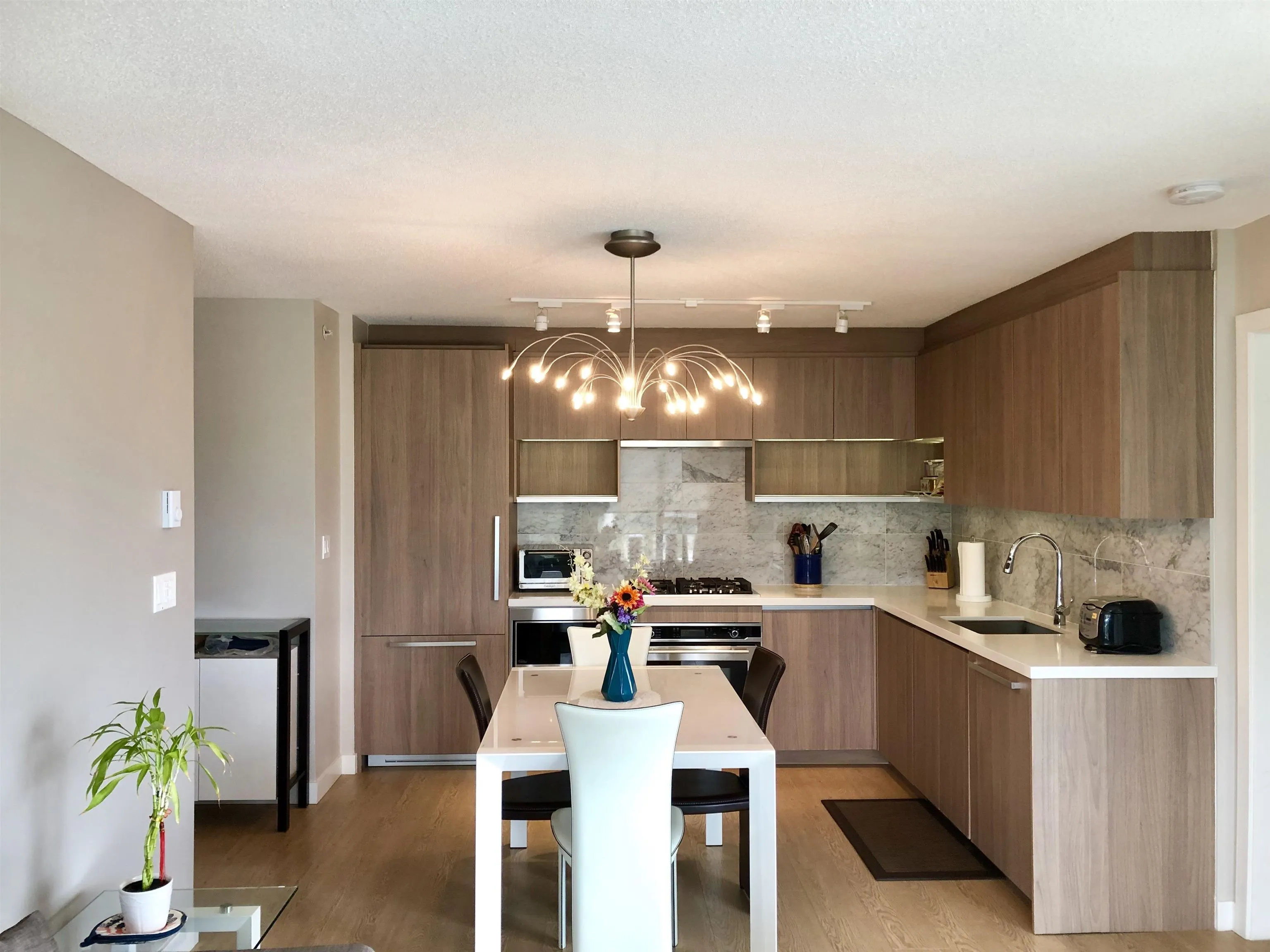 4110 13750 100 Avenue