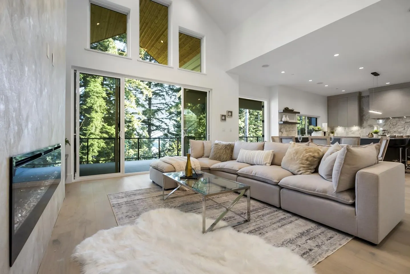 5506 Crimson Ridge