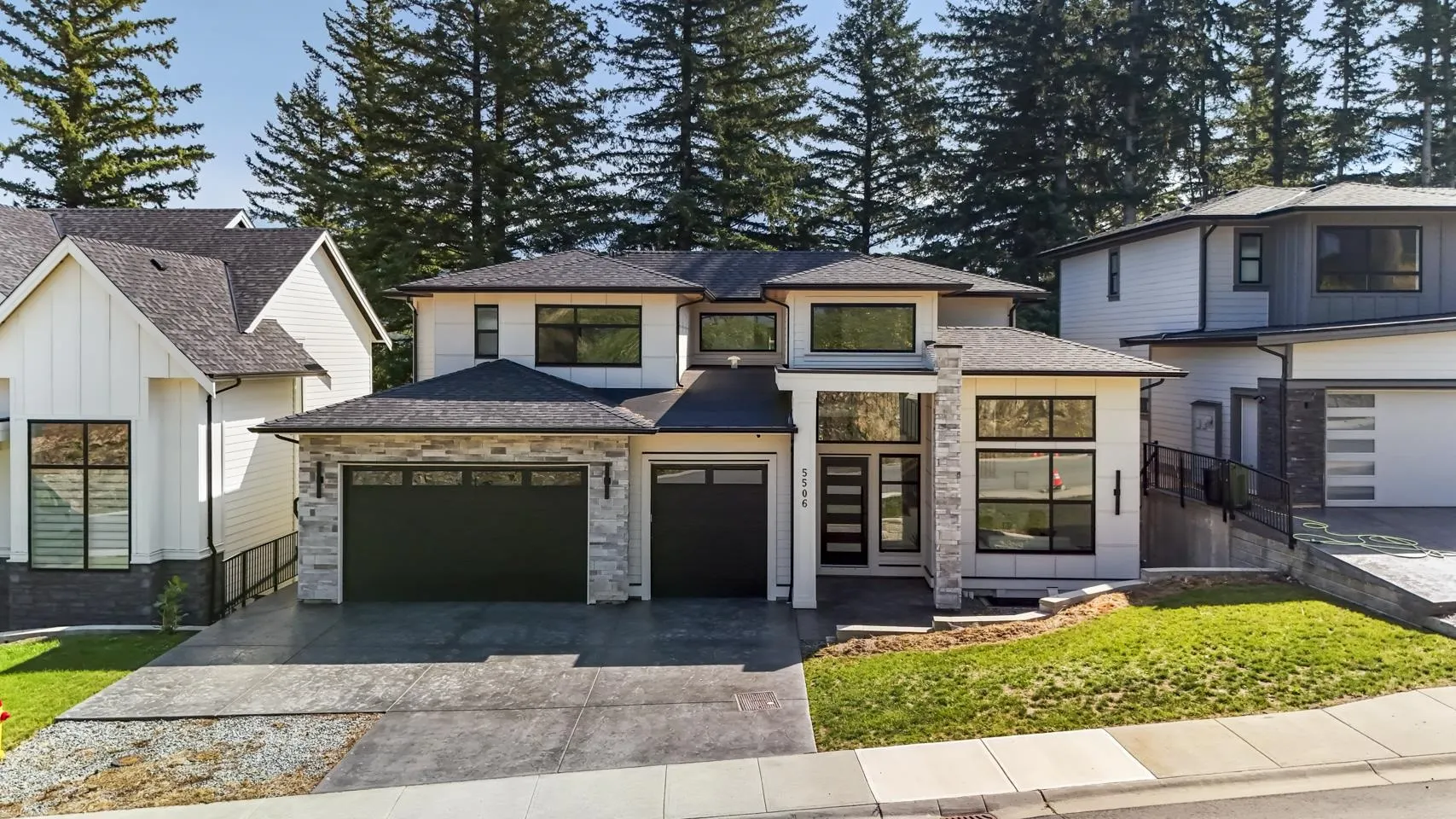 5506 Crimson Ridge
