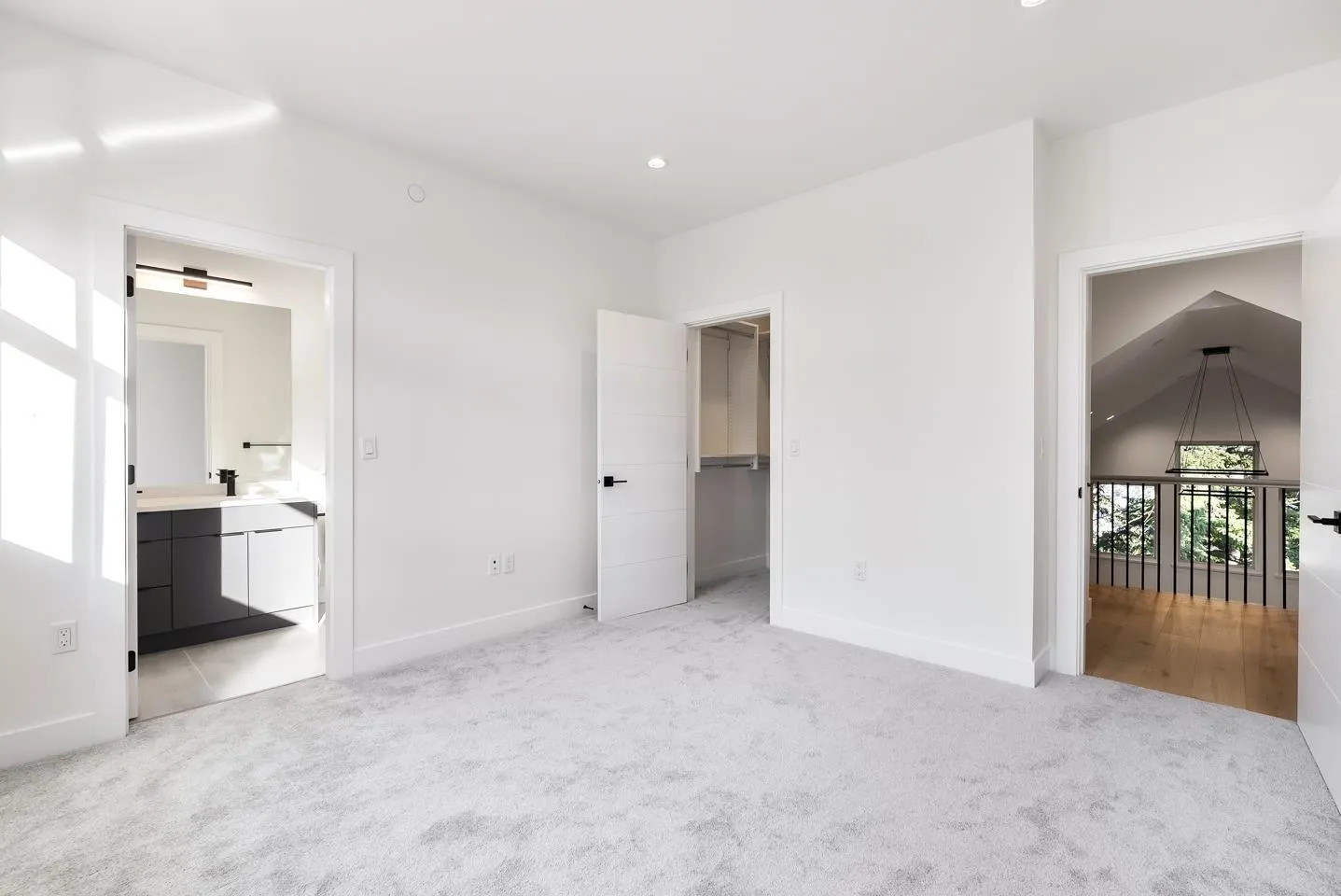 5506 Crimson Ridge