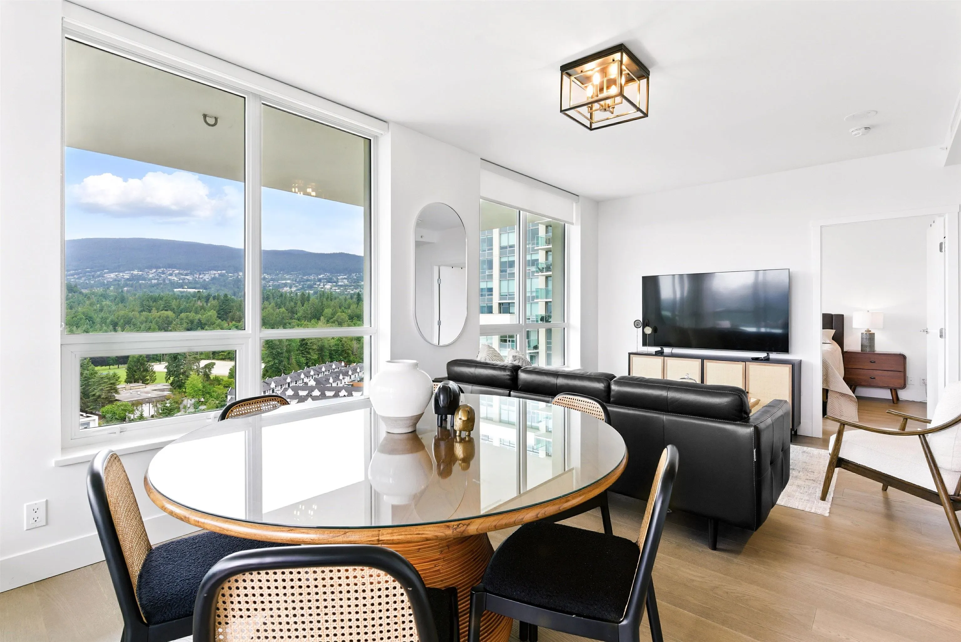 1205 1632 Lions Gate Lane