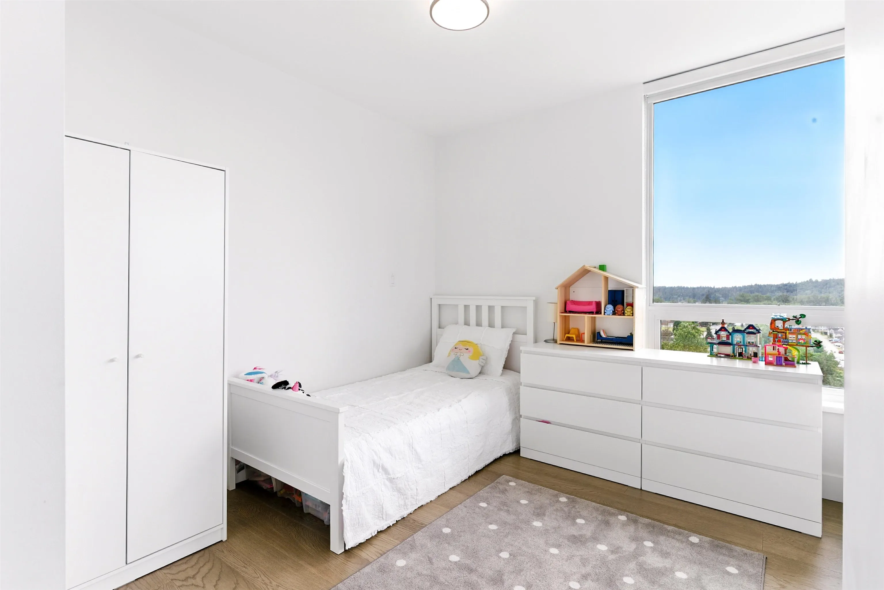1205 1632 Lions Gate Lane