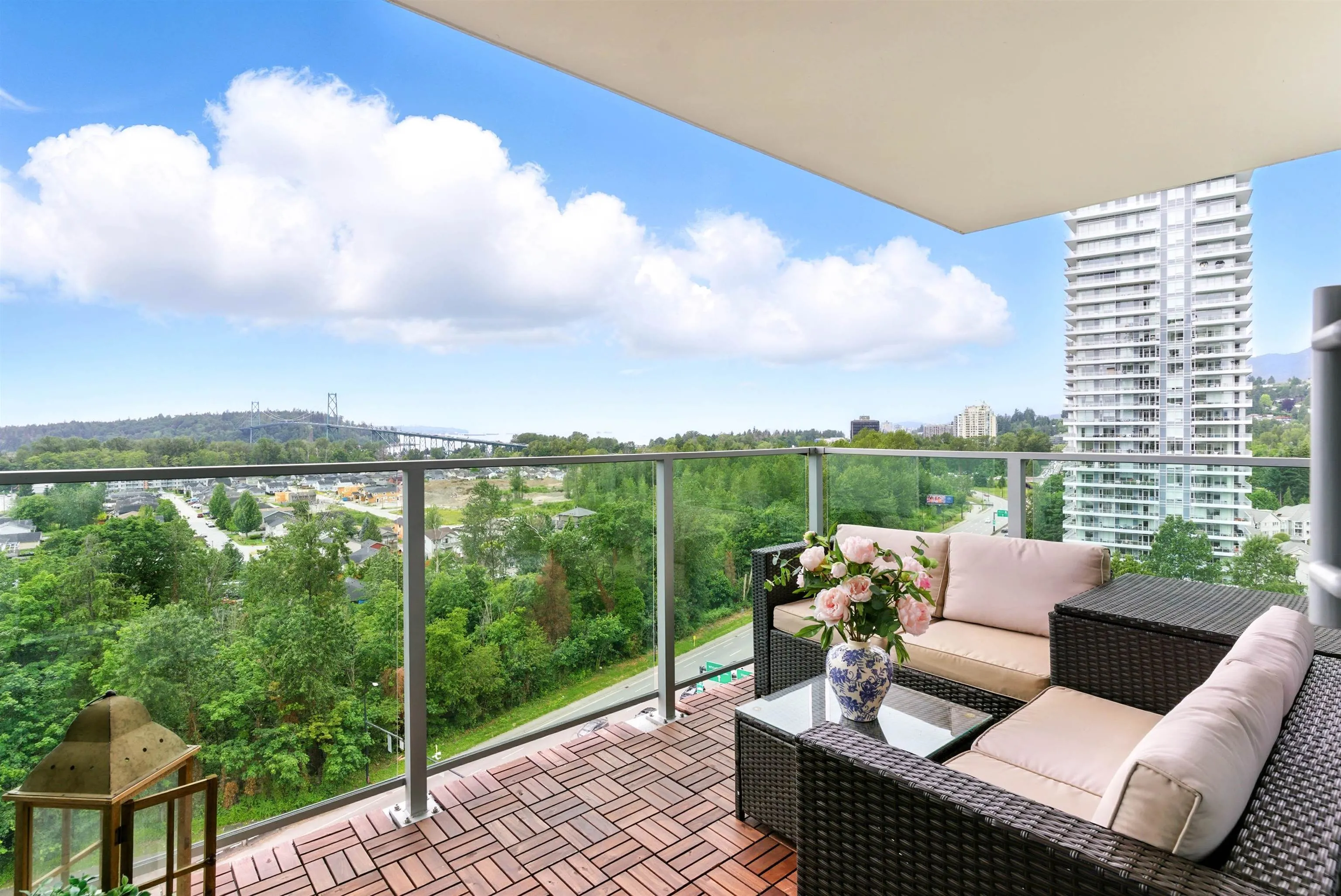1205 1632 Lions Gate Lane