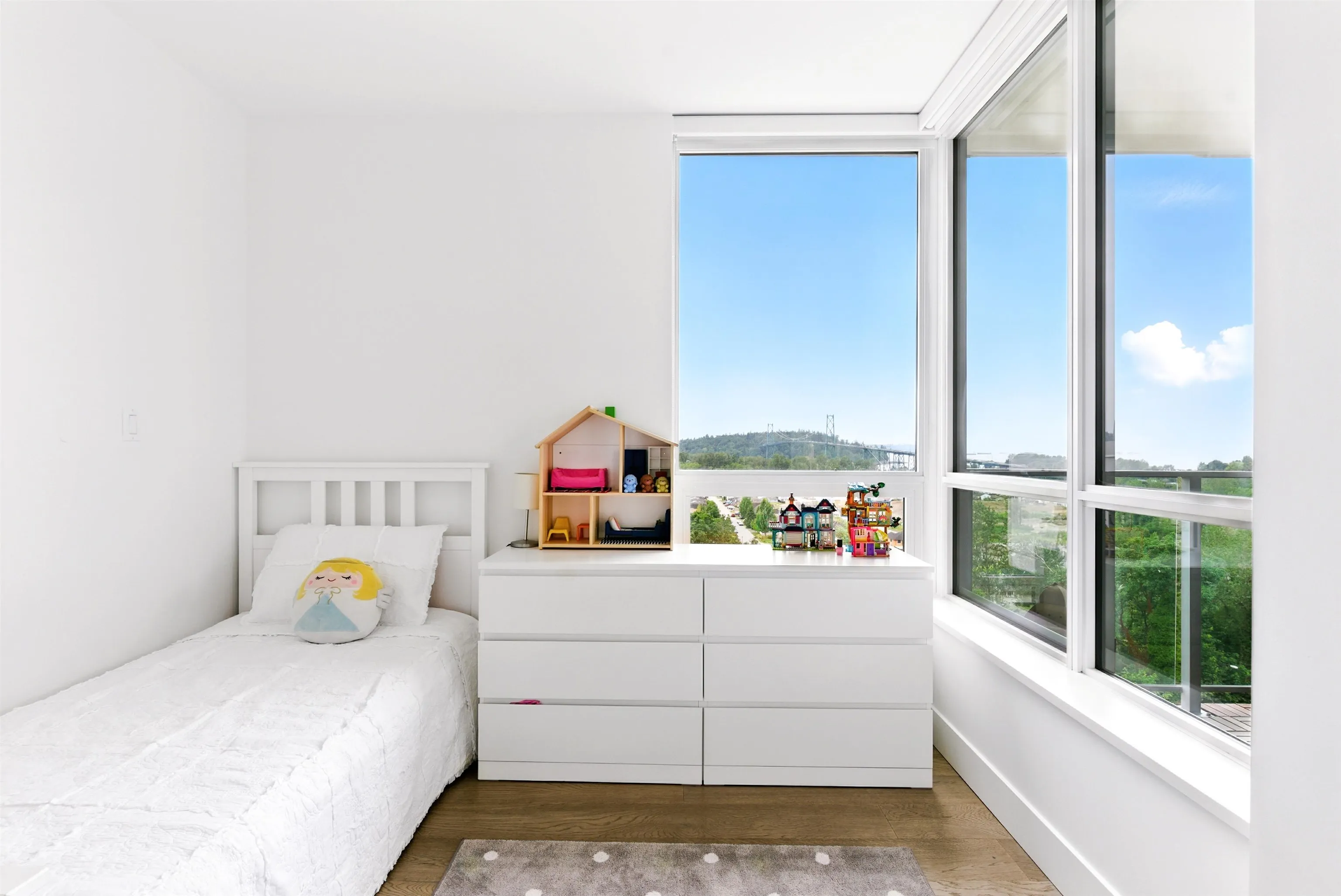 1205 1632 Lions Gate Lane