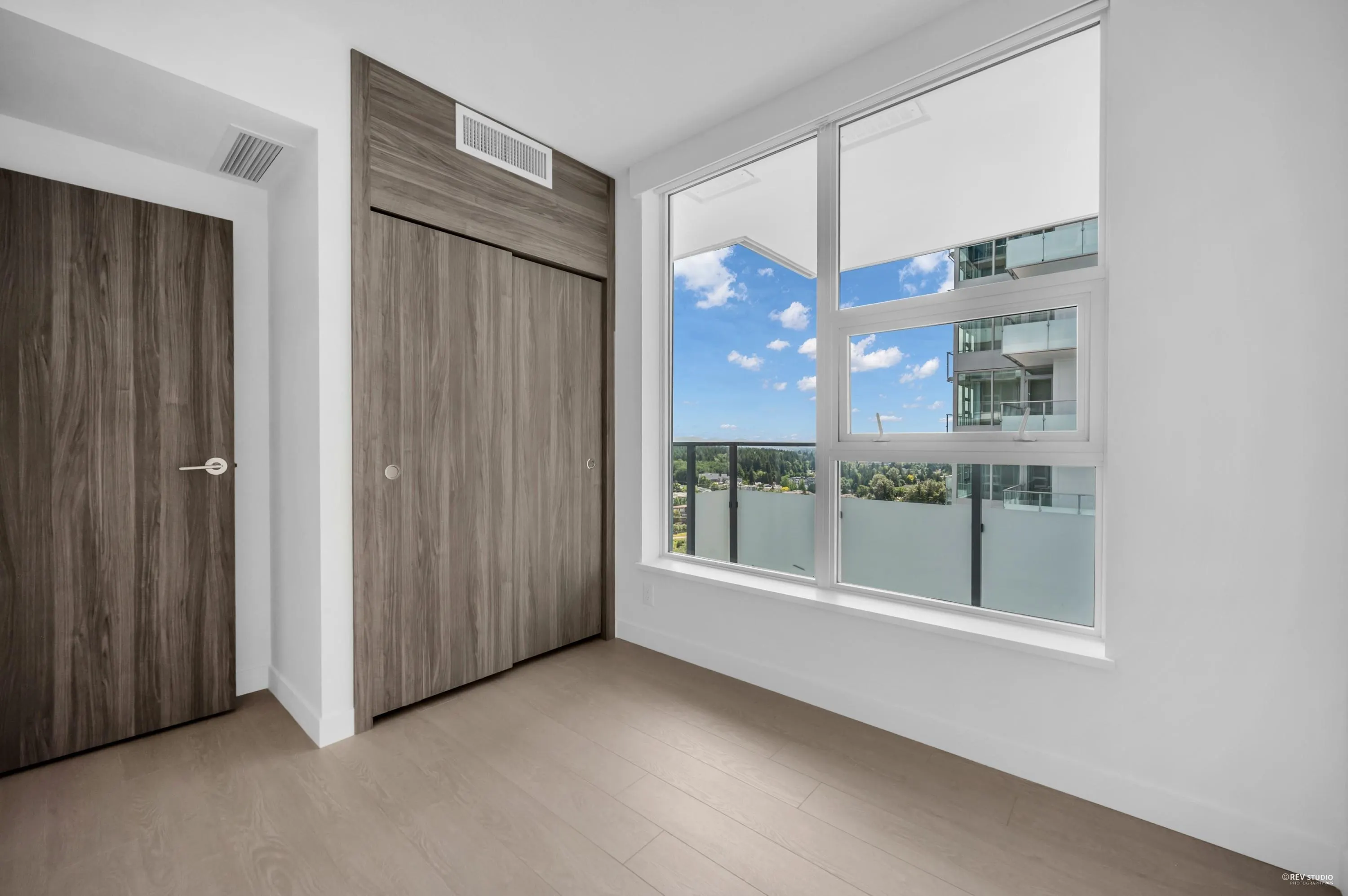 2307 13778 100 Avenue