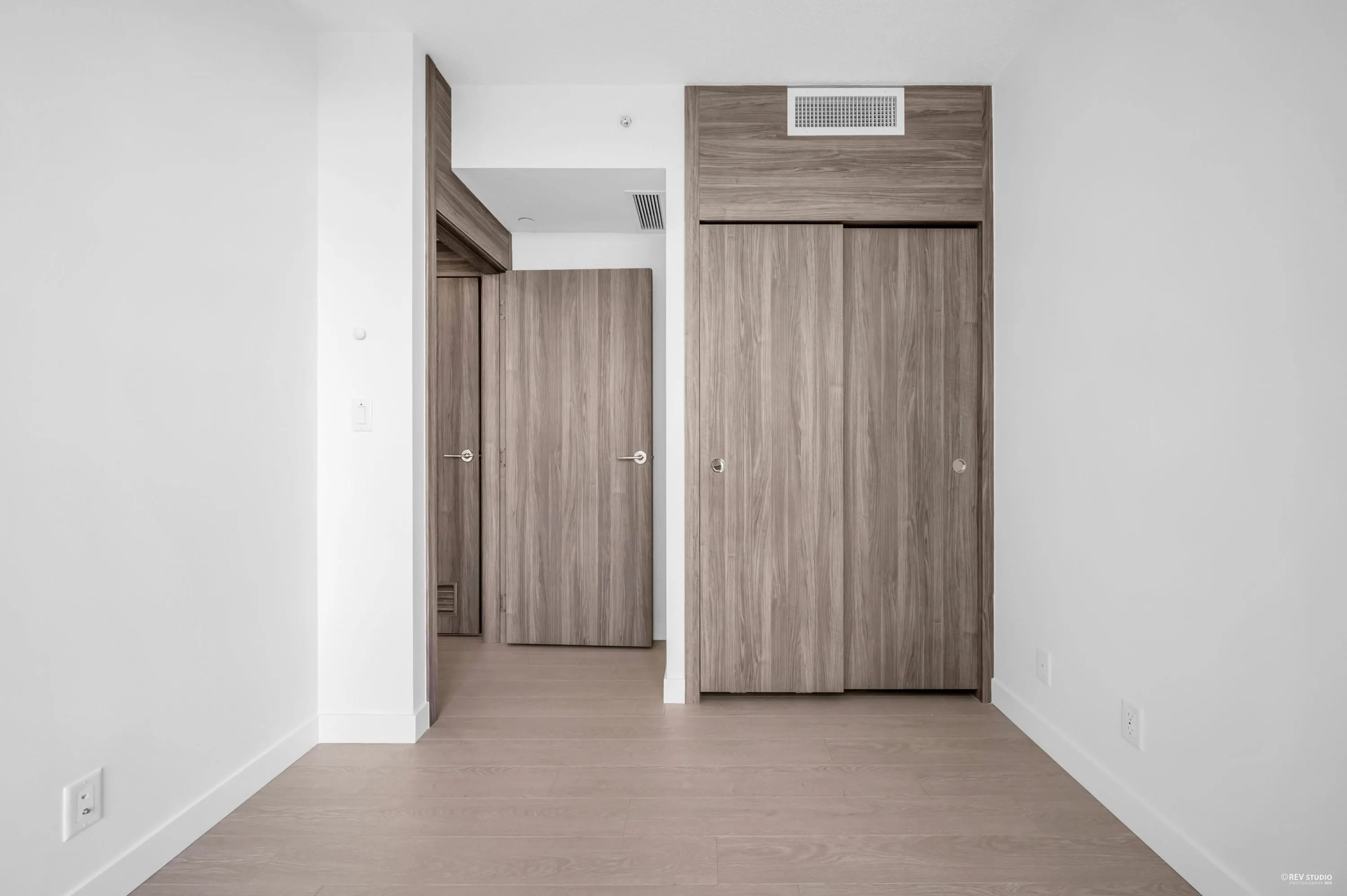 2307 13778 100 Avenue