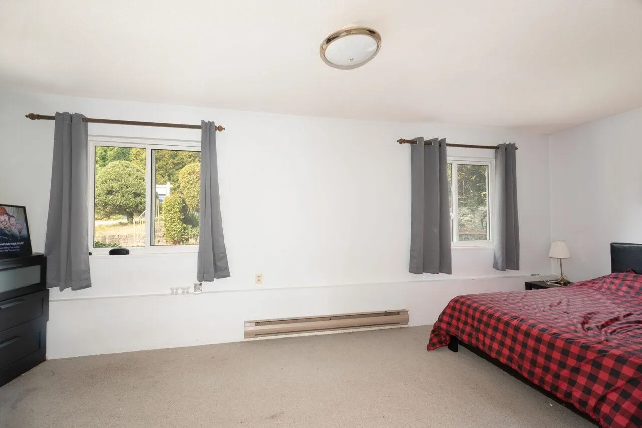 1285 Lucking Place
