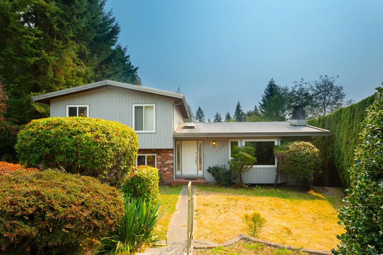 1285 Lucking Place