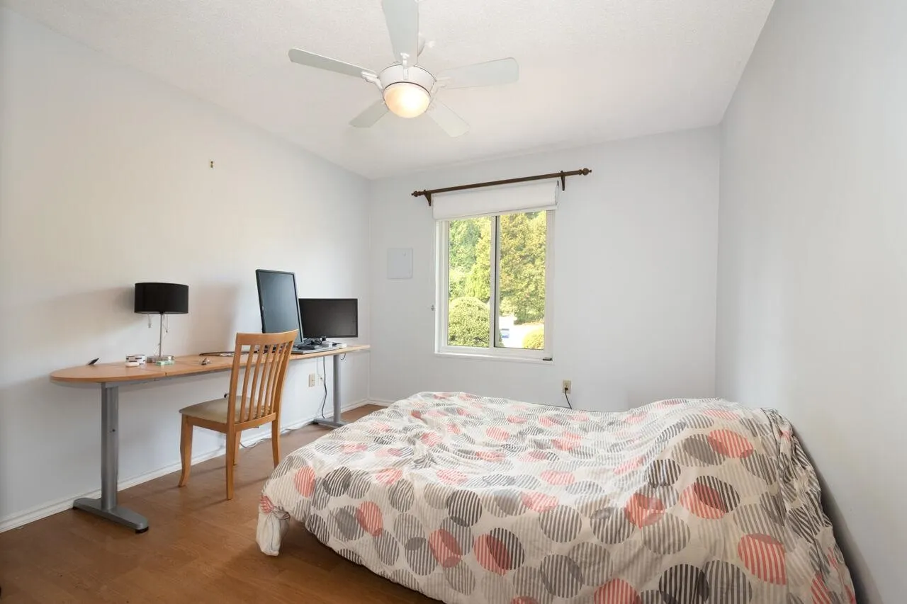 1285 Lucking Place