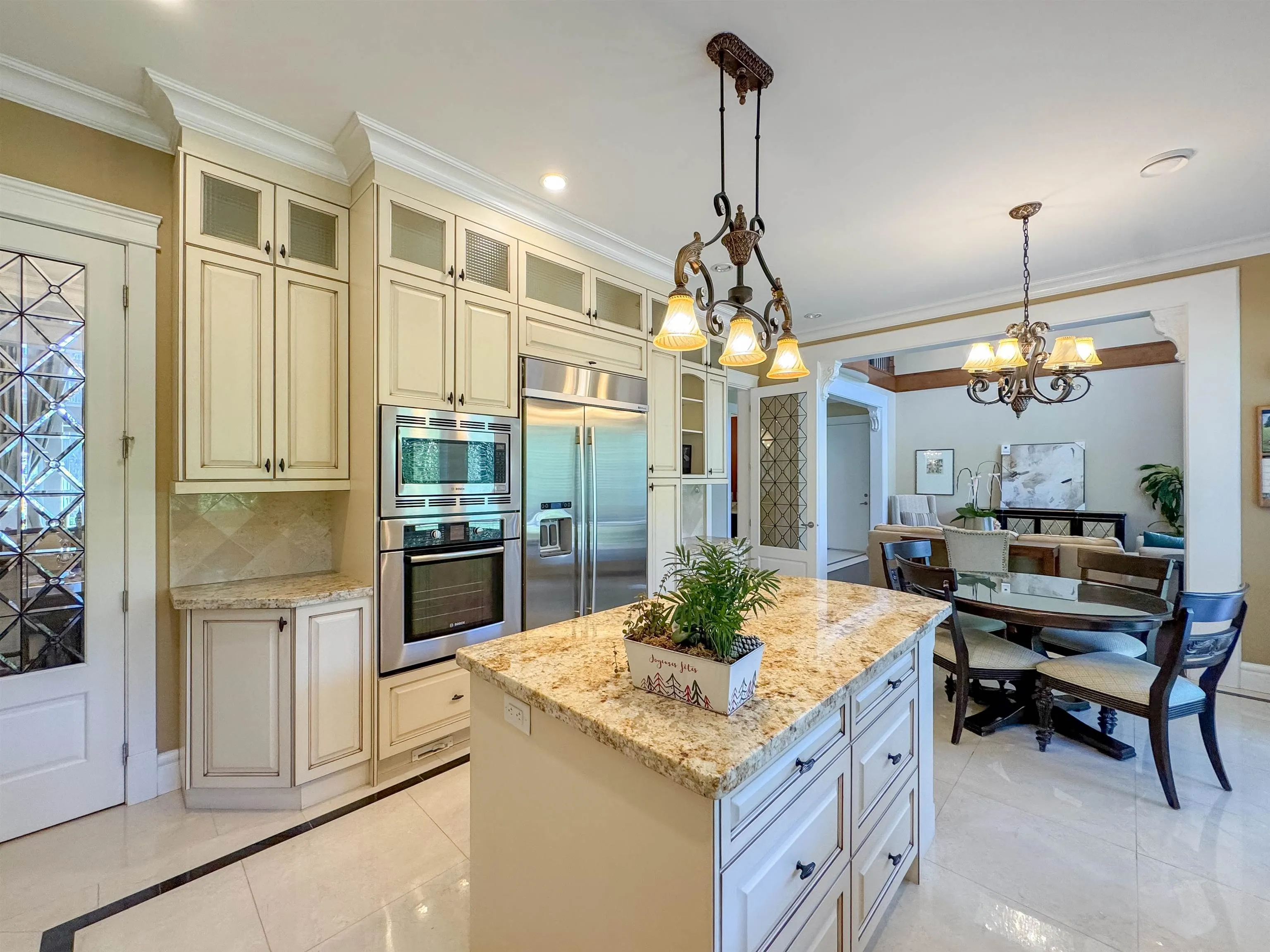 5871 Forsyth Crescent