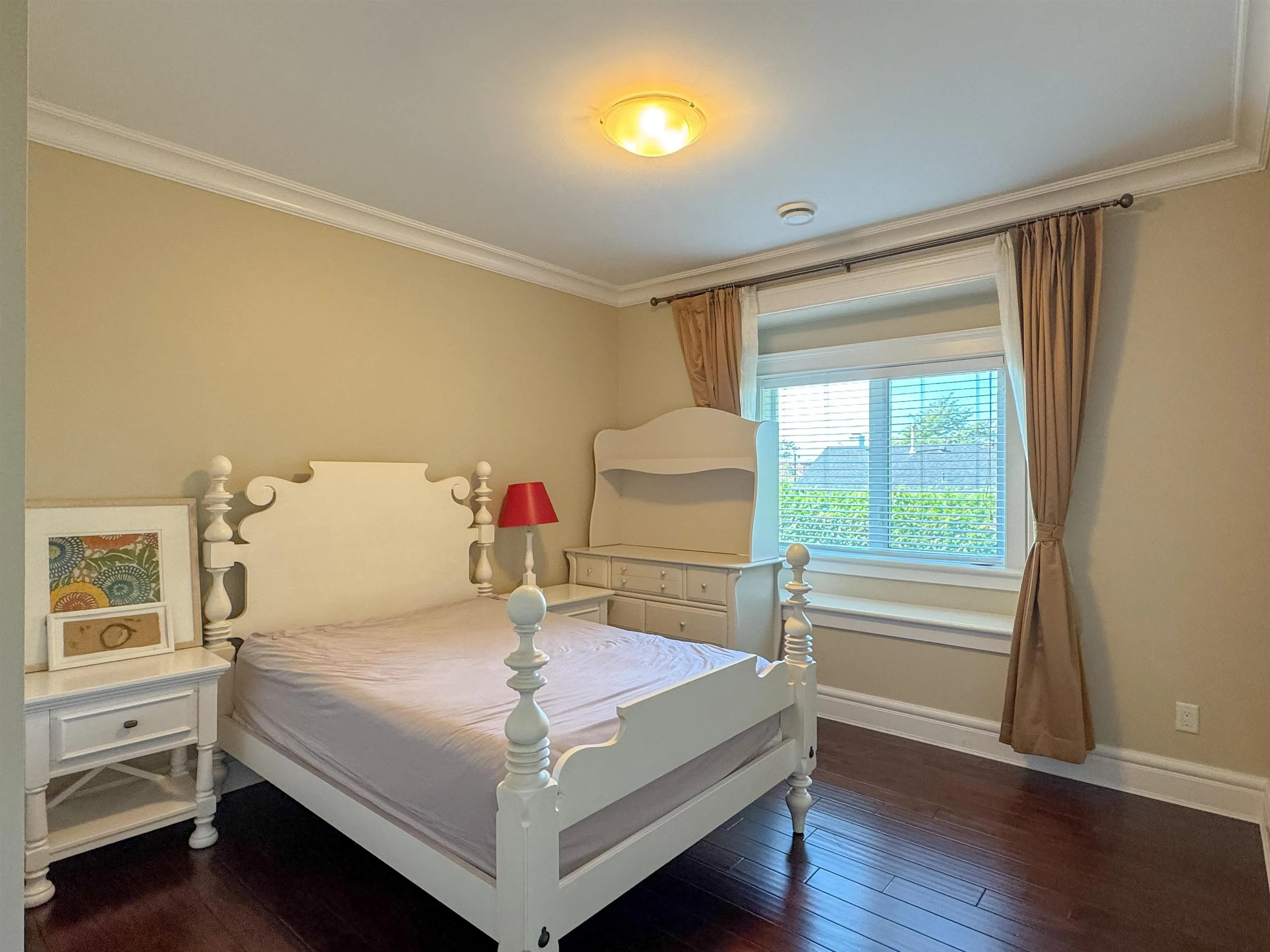 5871 Forsyth Crescent