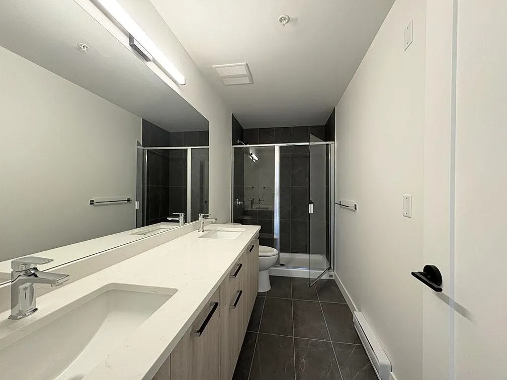 417 2002 St George Street