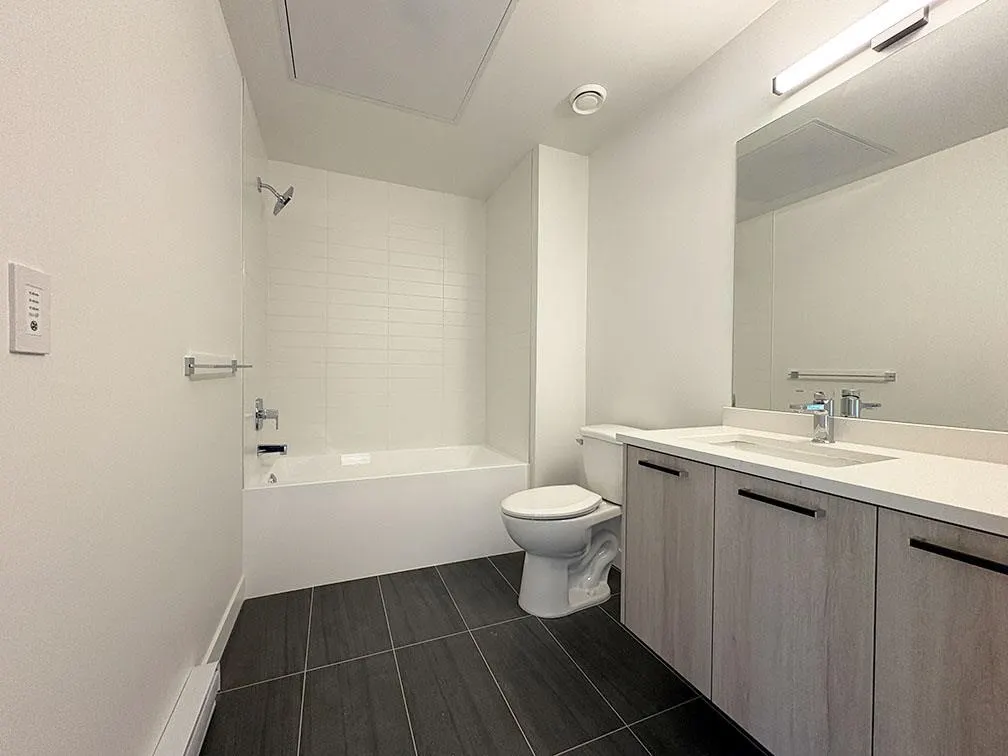 417 2002 St George Street