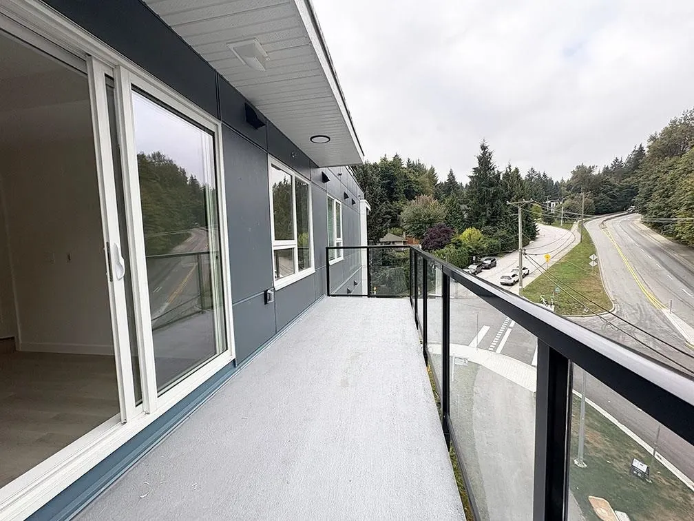 417 2002 St George Street