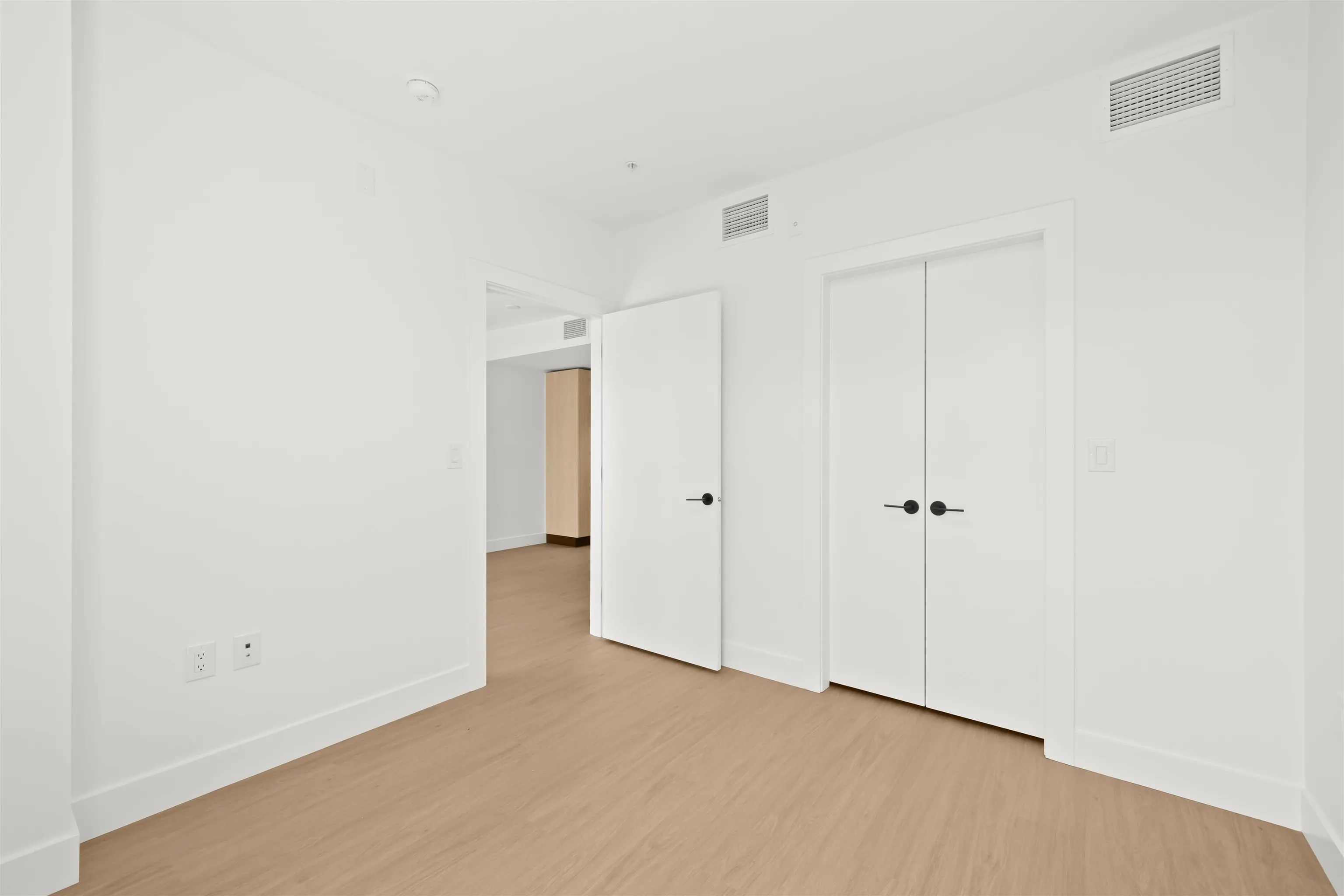 505 2235 E Broadway