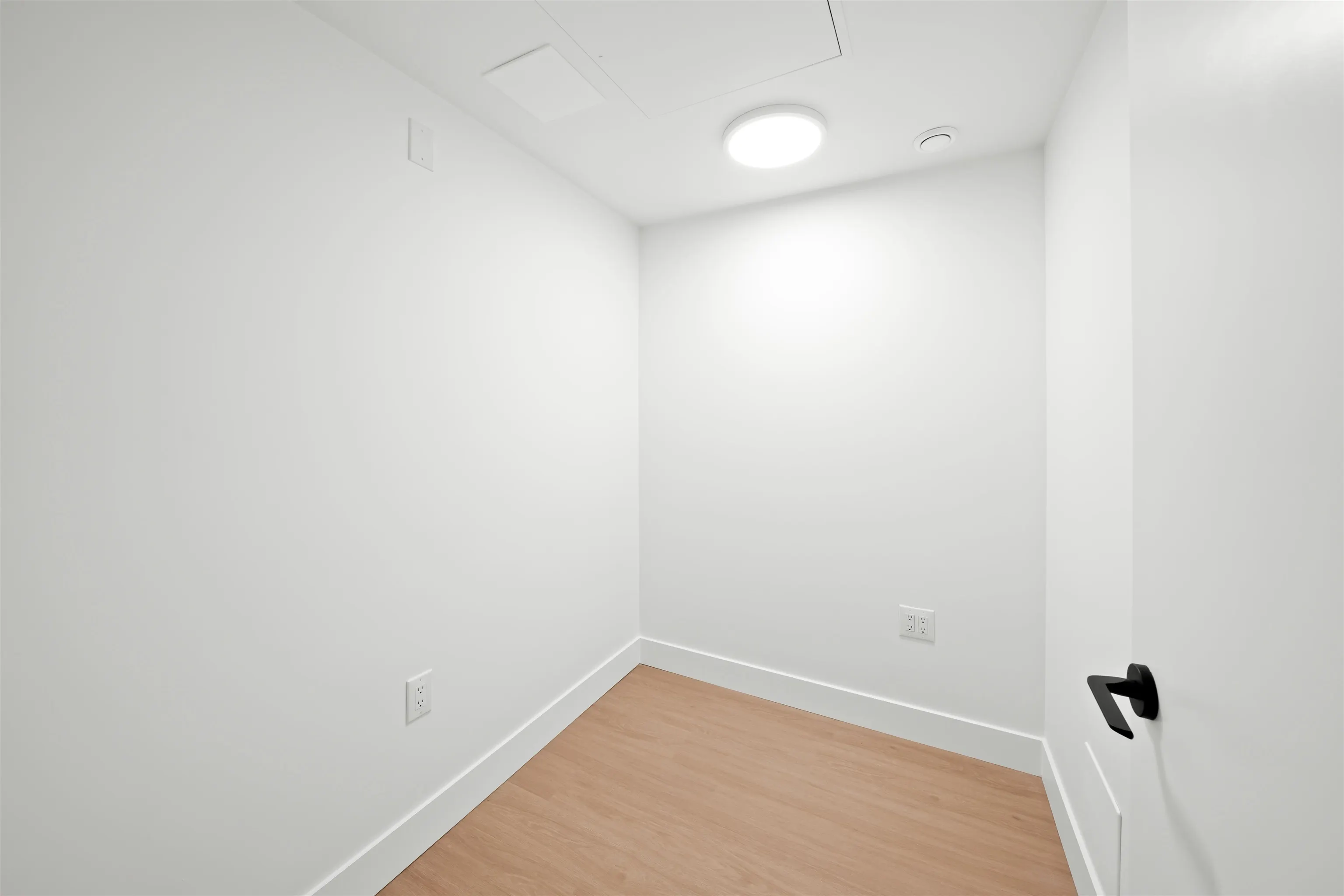 505 2235 E Broadway