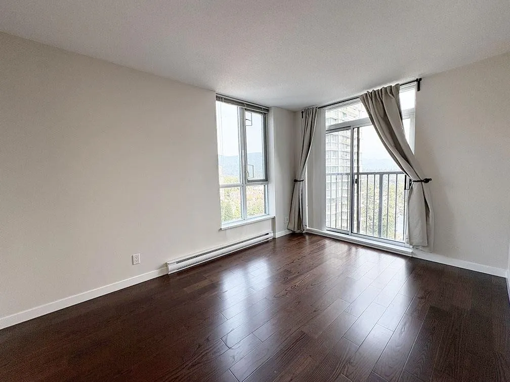 2102 1178 Heffley Crescent