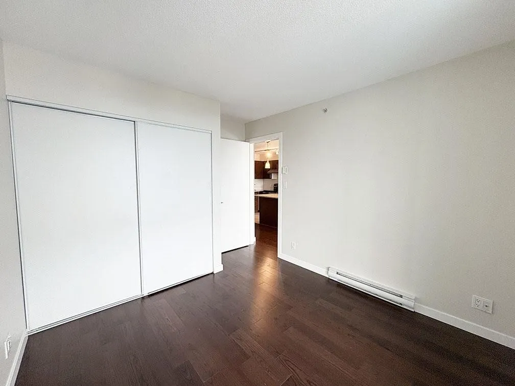 2102 1178 Heffley Crescent
