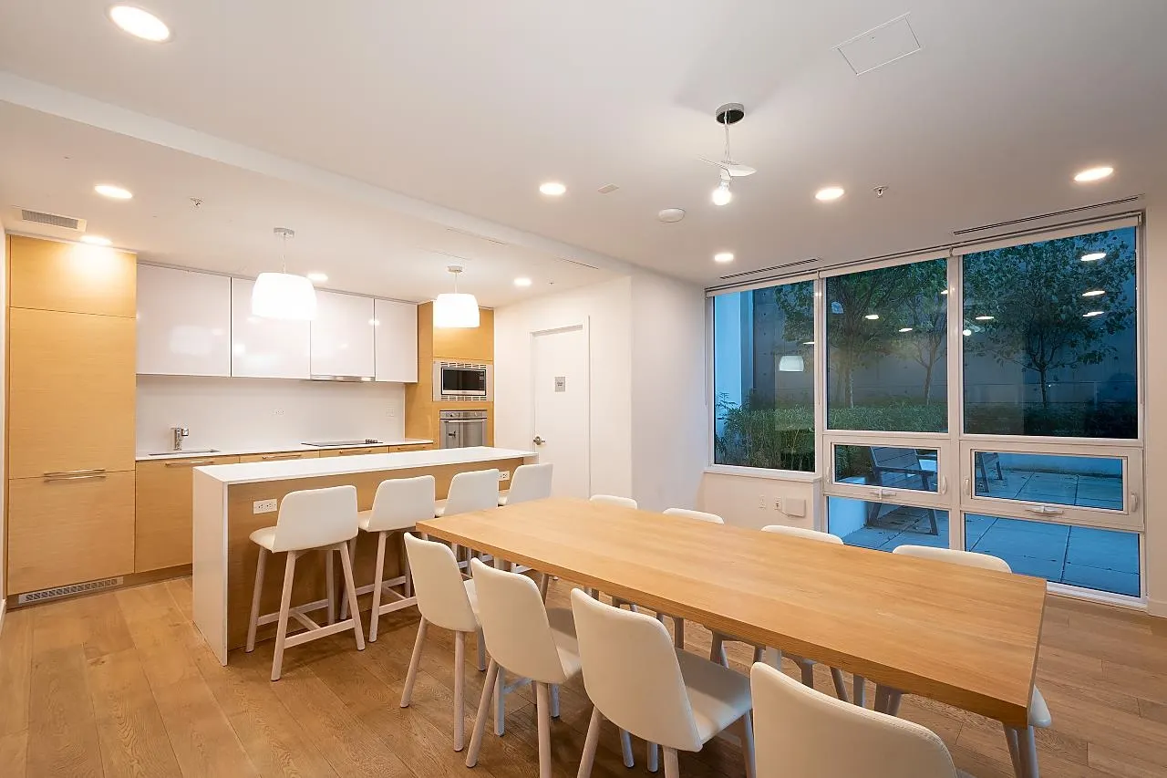 510 13438 Central Avenue