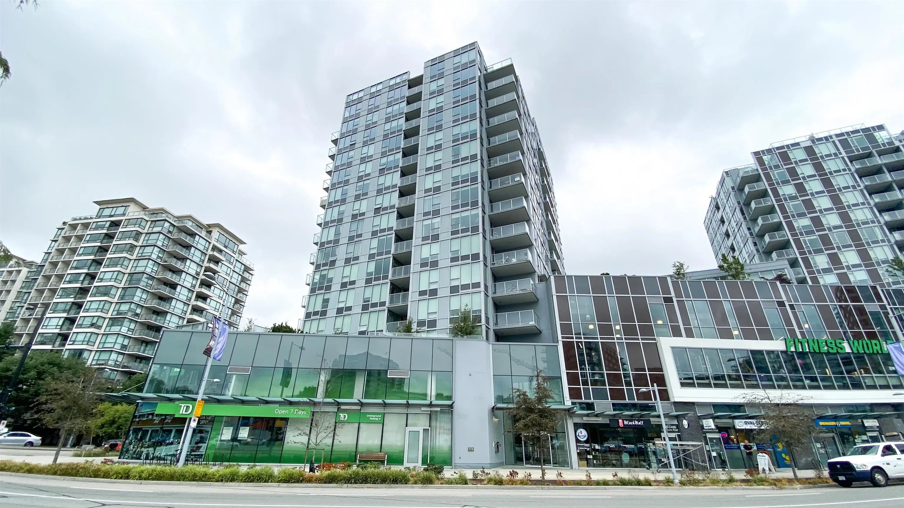 1706 7488 Lansdowne Road
