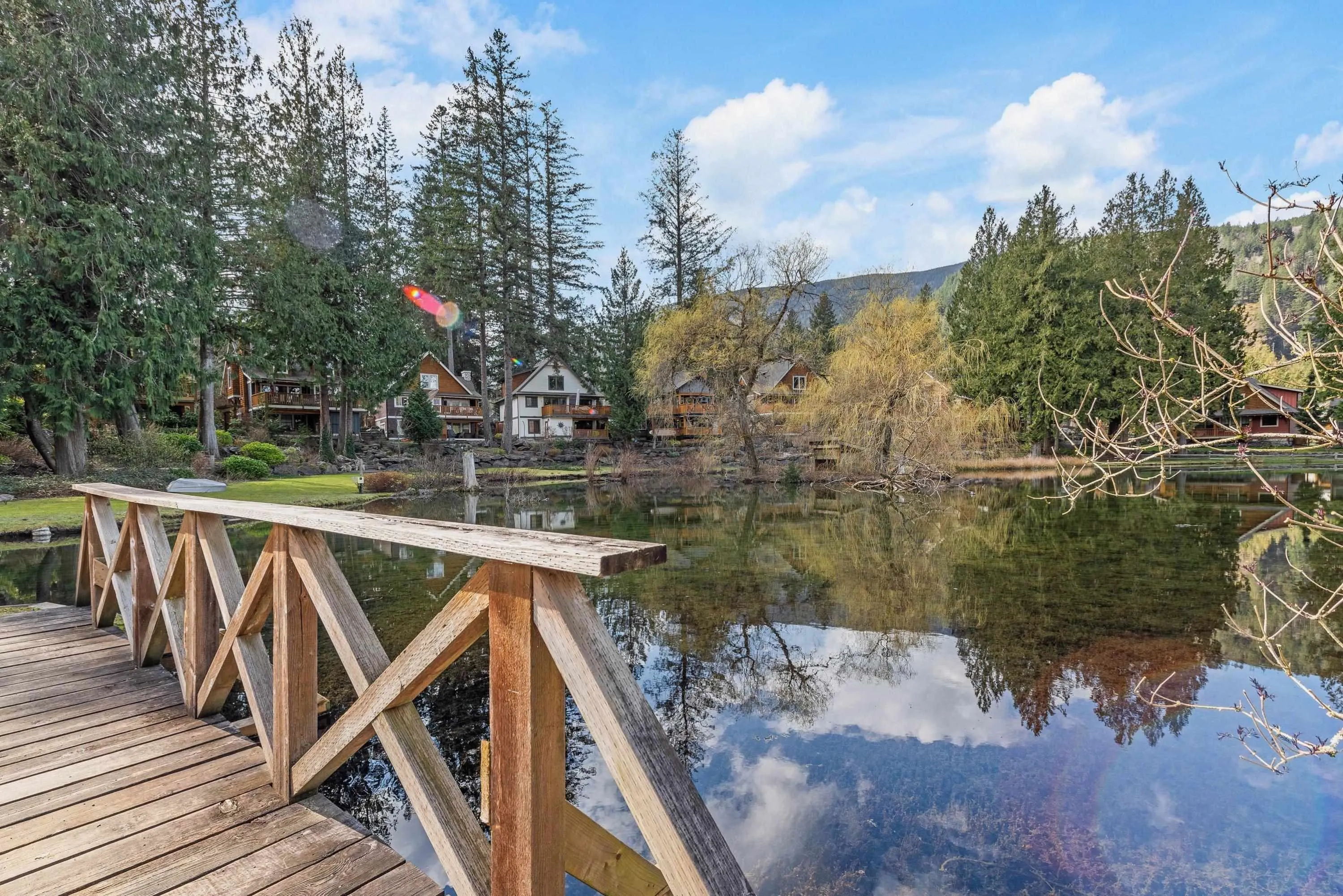 1845 Mossy Green Way