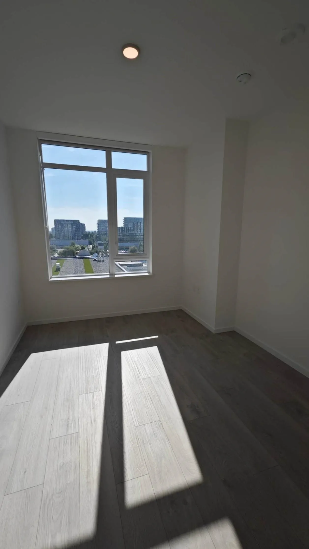 855 6600 Minoru Boulevard
