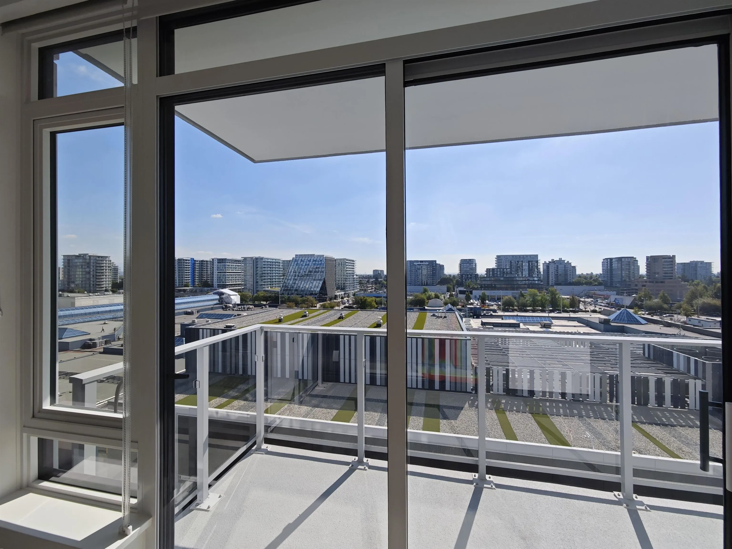 855 6600 Minoru Boulevard