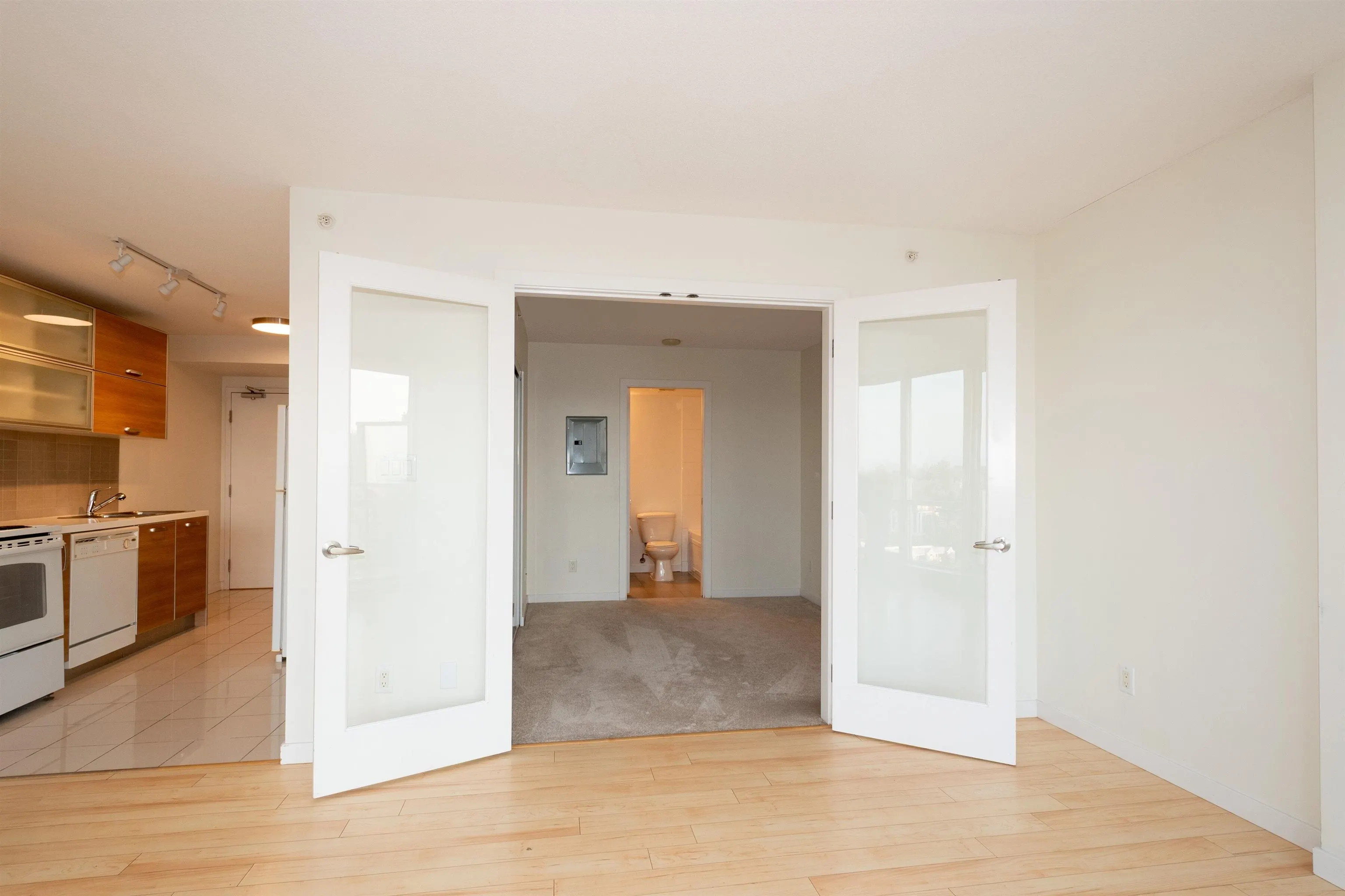 1606 13688 100 Avenue