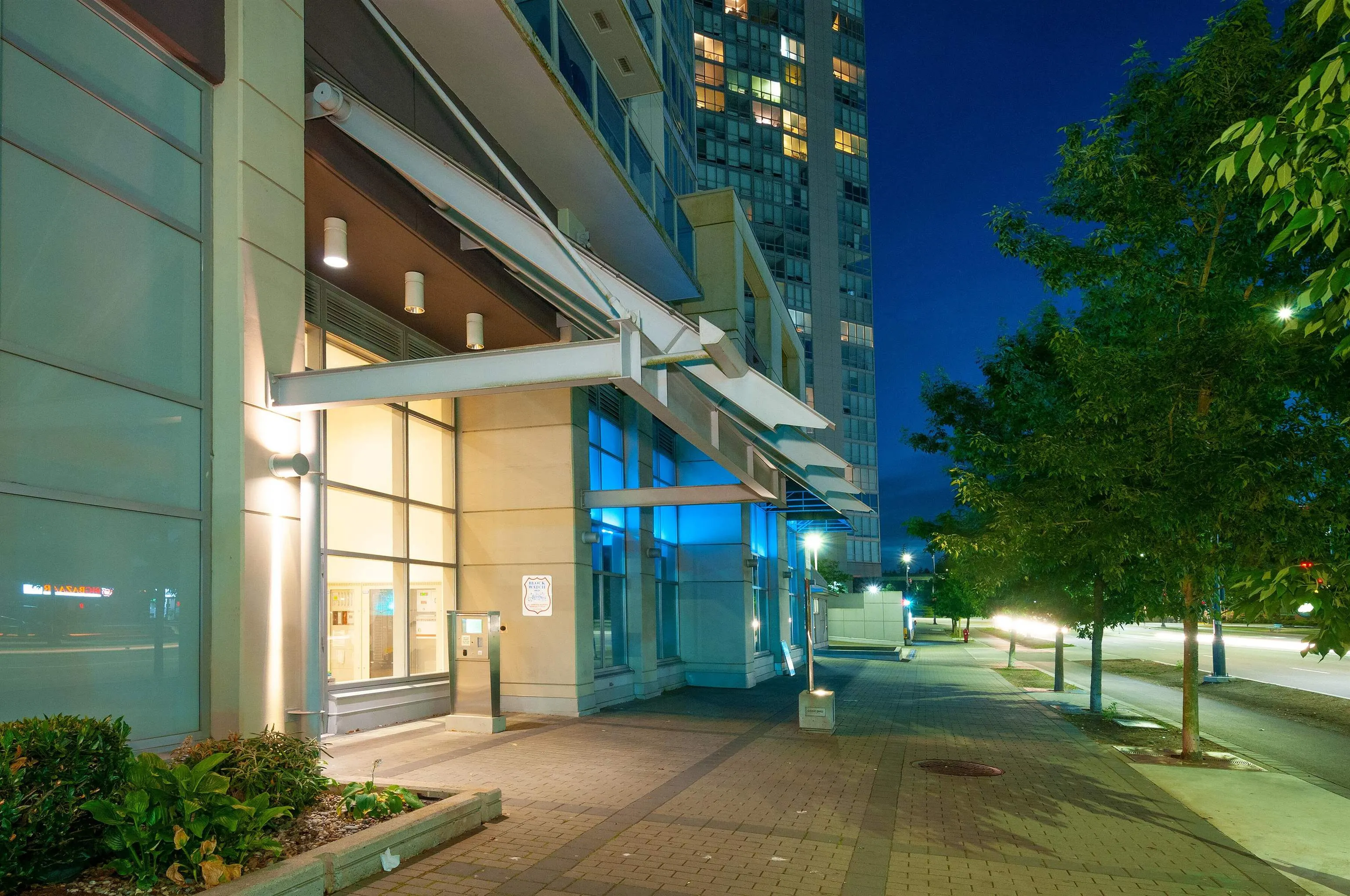 1606 13688 100 Avenue