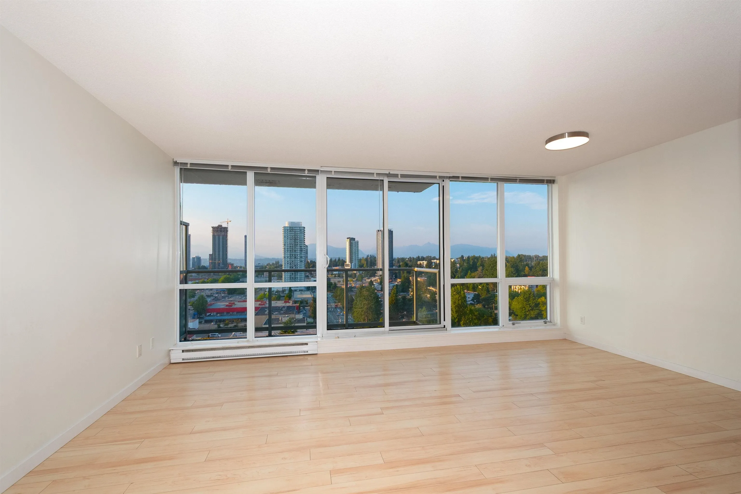 1606 13688 100 Avenue