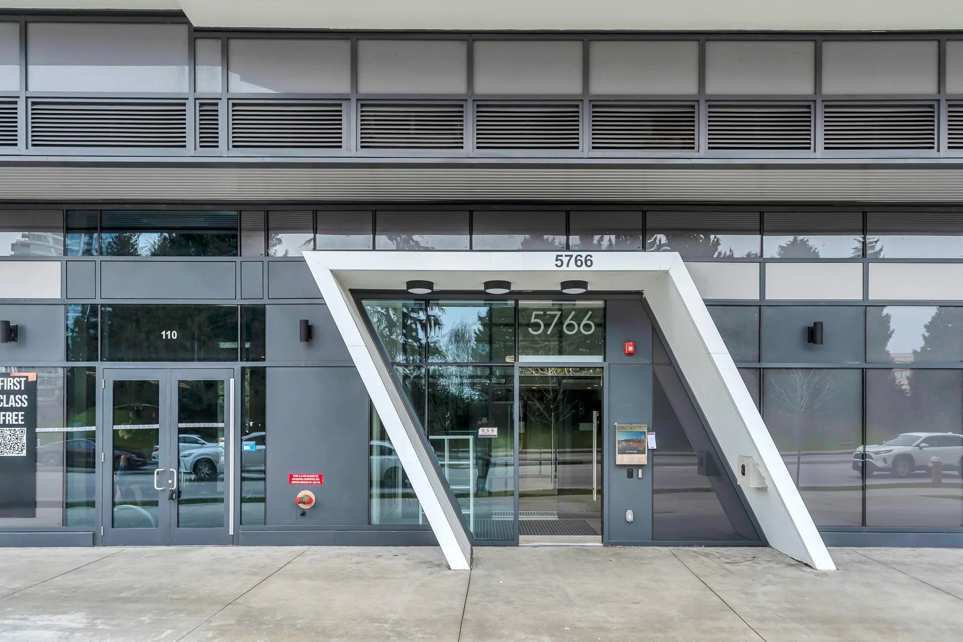 607 5766 Gilbert Road