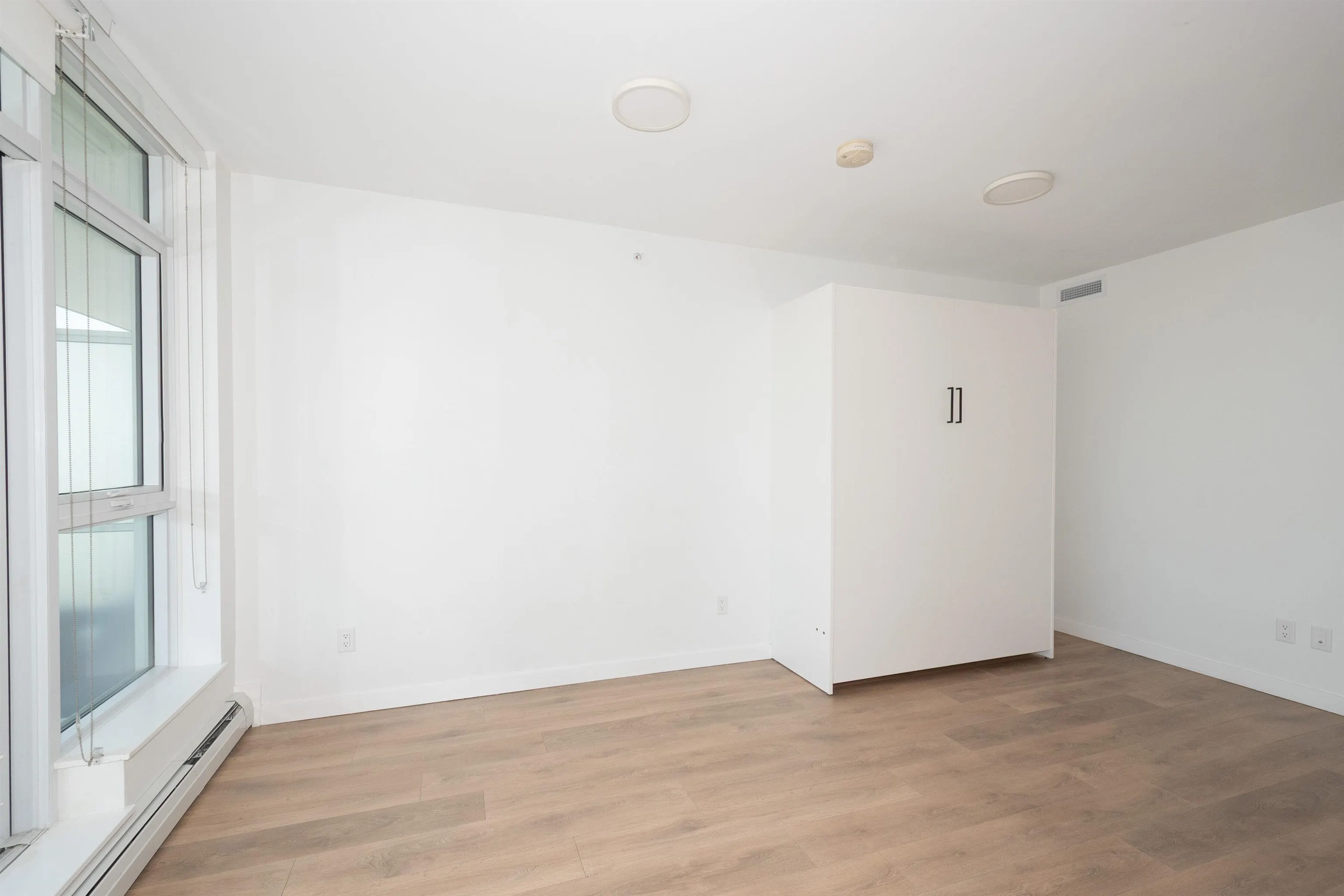 2509 13685 102 Avenue