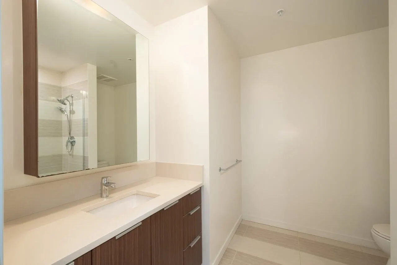 3403 13308 Central Avenue