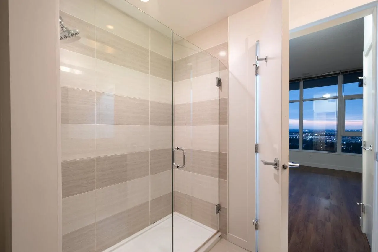 3403 13308 Central Avenue