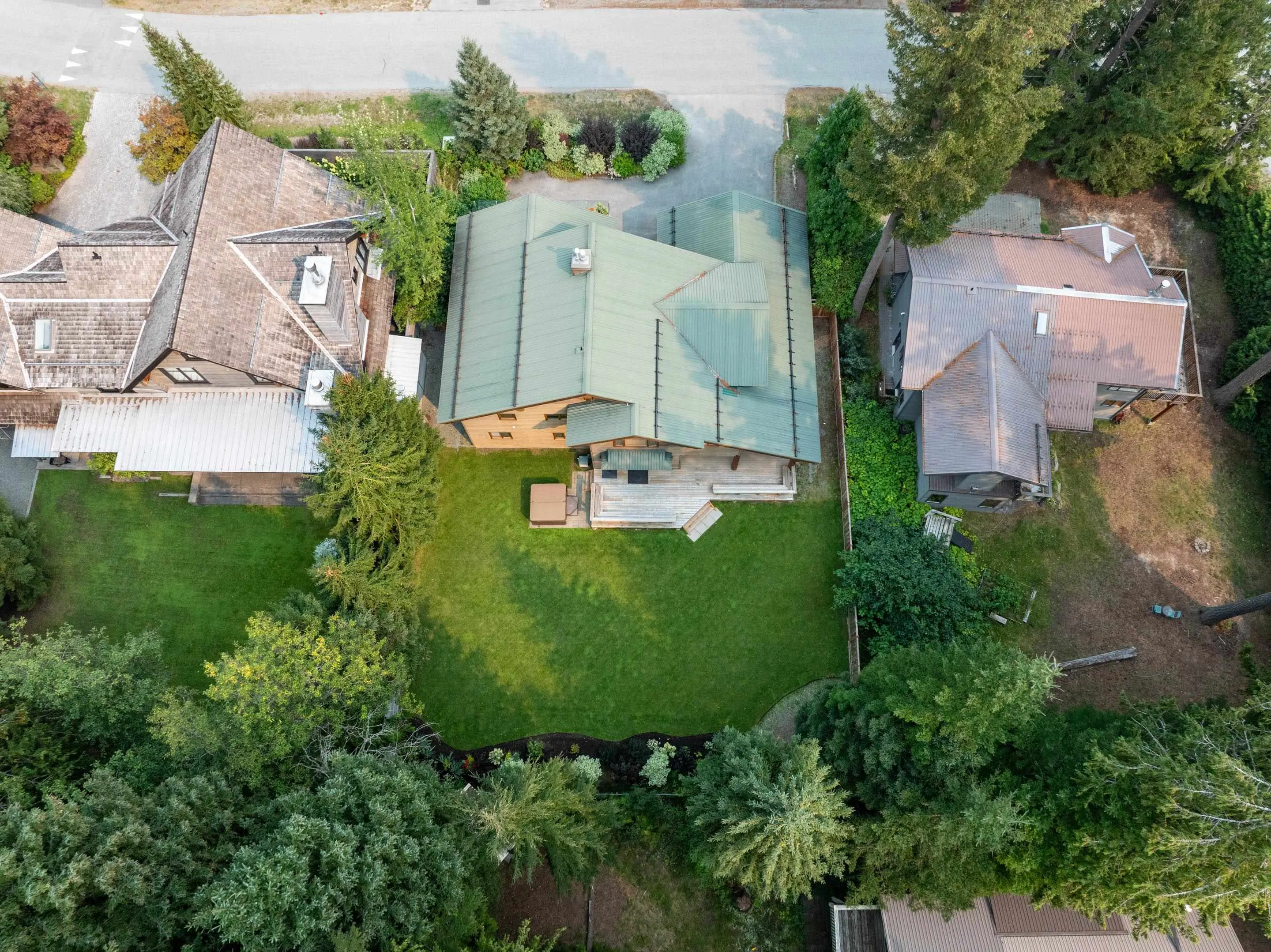 6487 Balsam Way