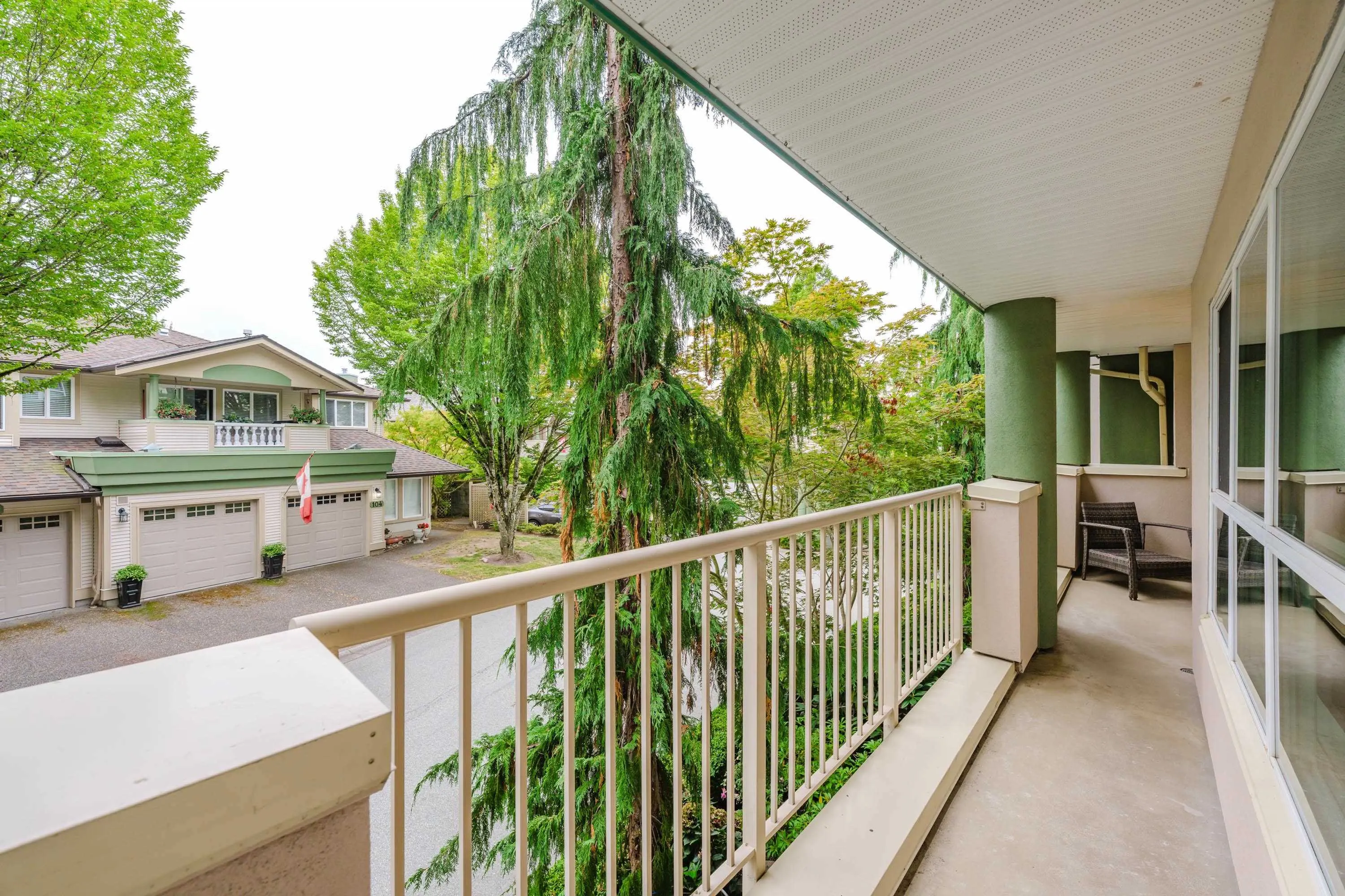 202 13870 70 Avenue