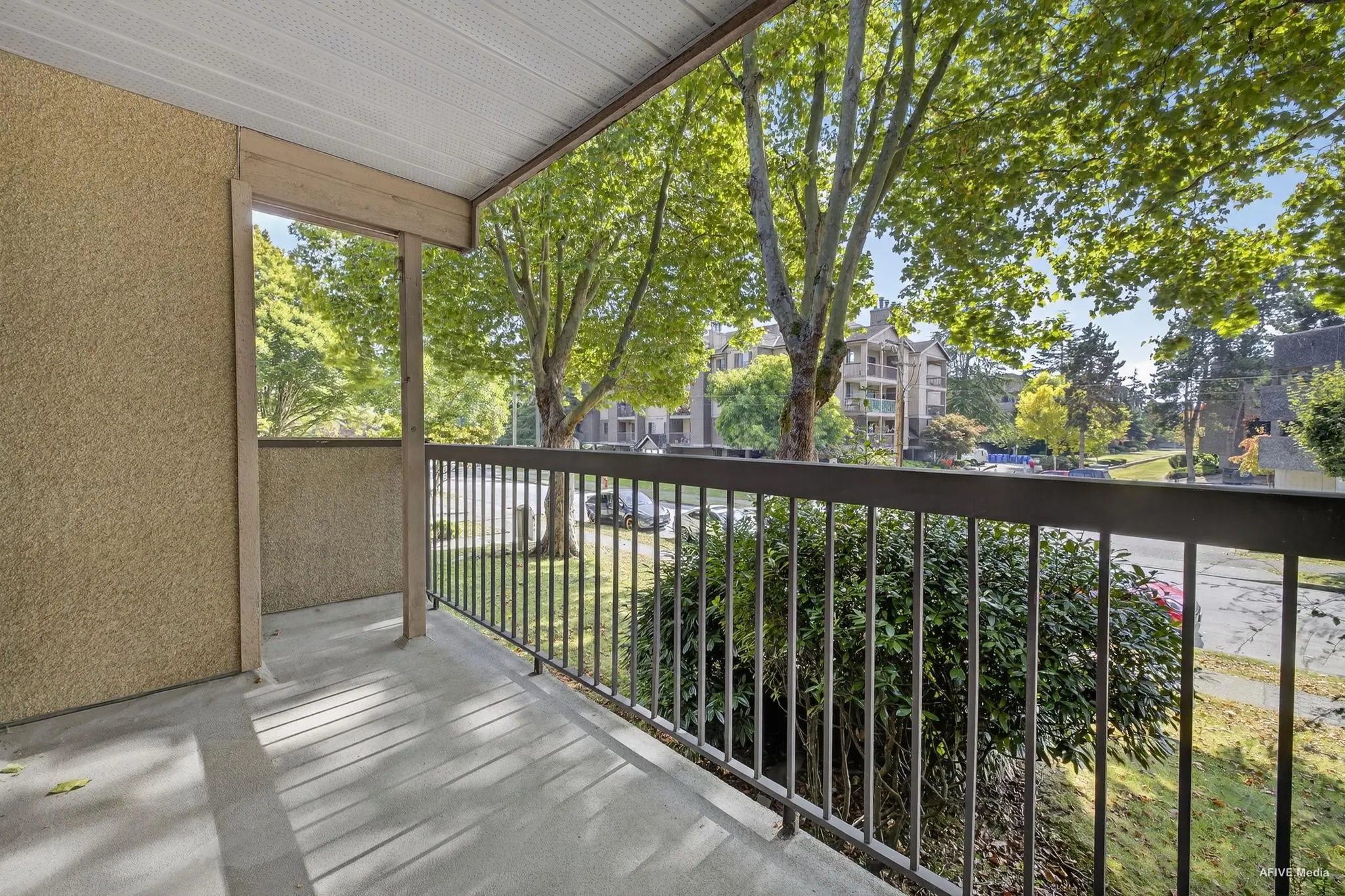 121 8511 Ackroyd Road